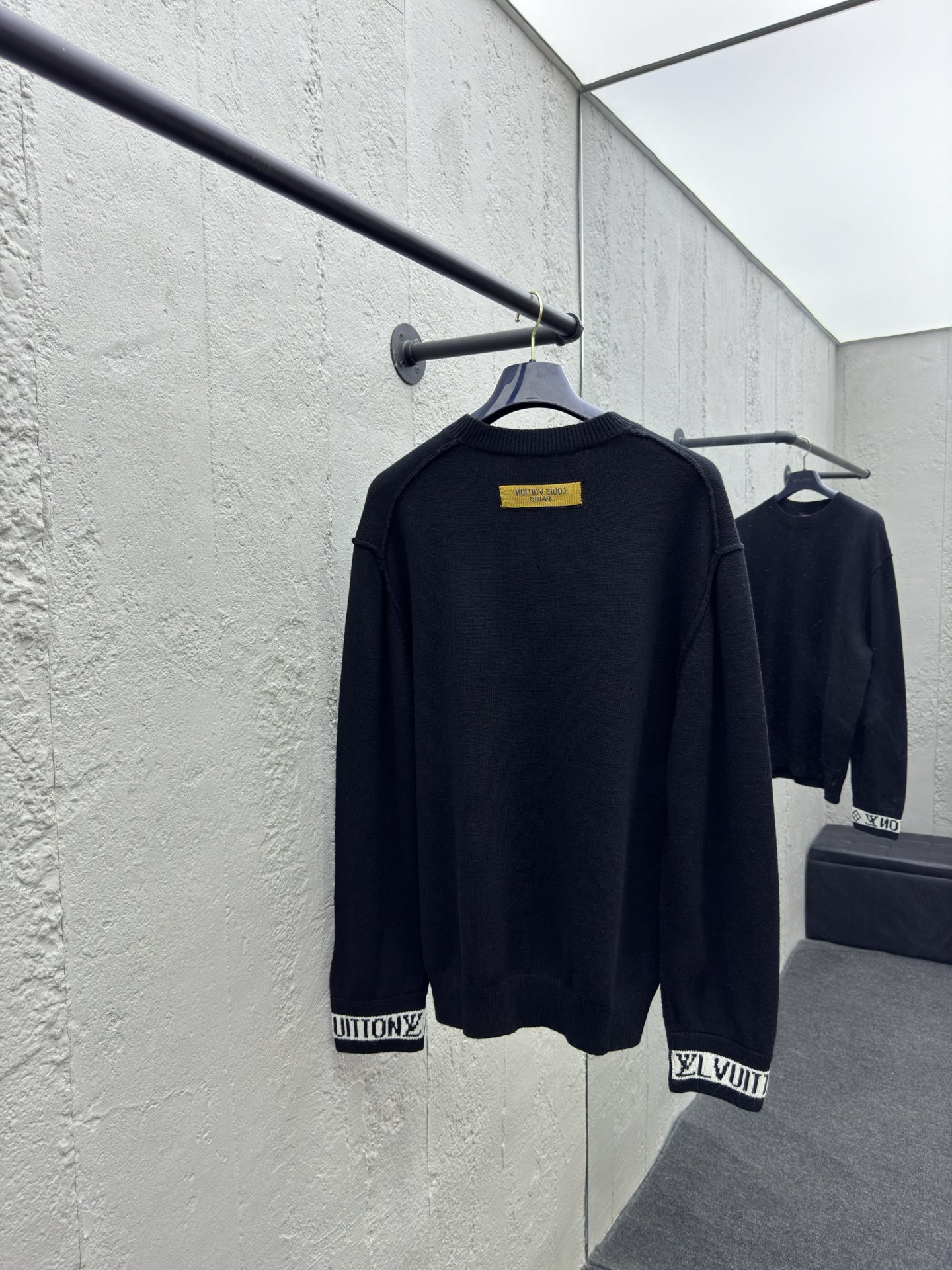 LOUIS VUITTON 袖口logo针织毛衣 2