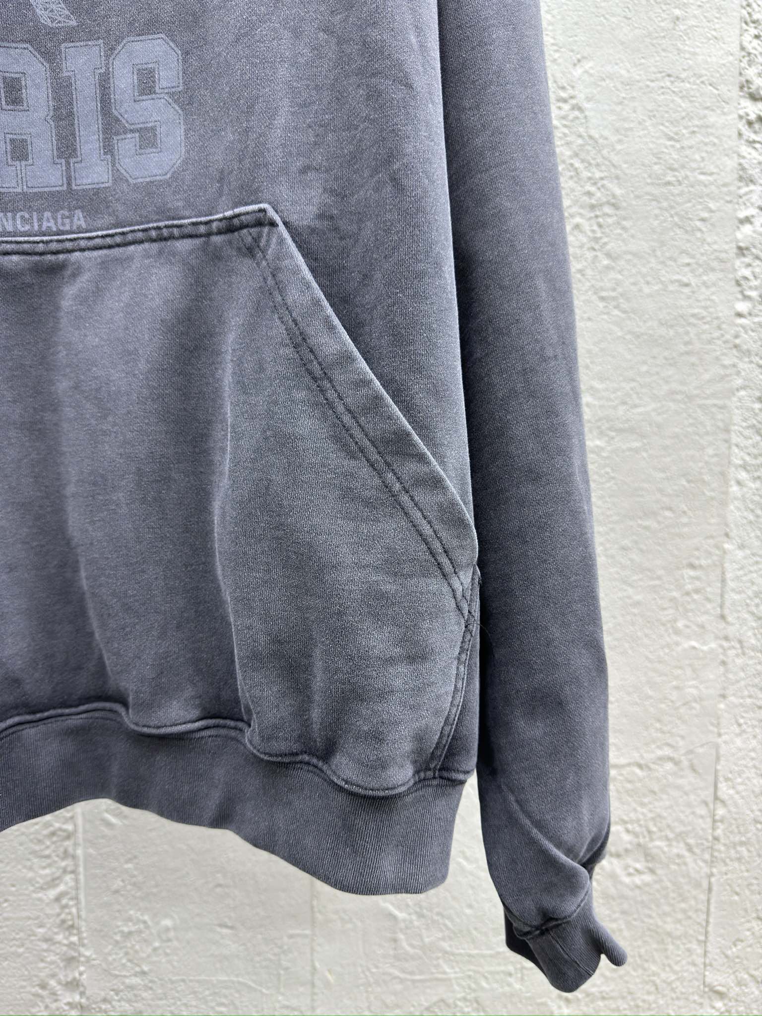 Balenciaga PARIS hoodie 7