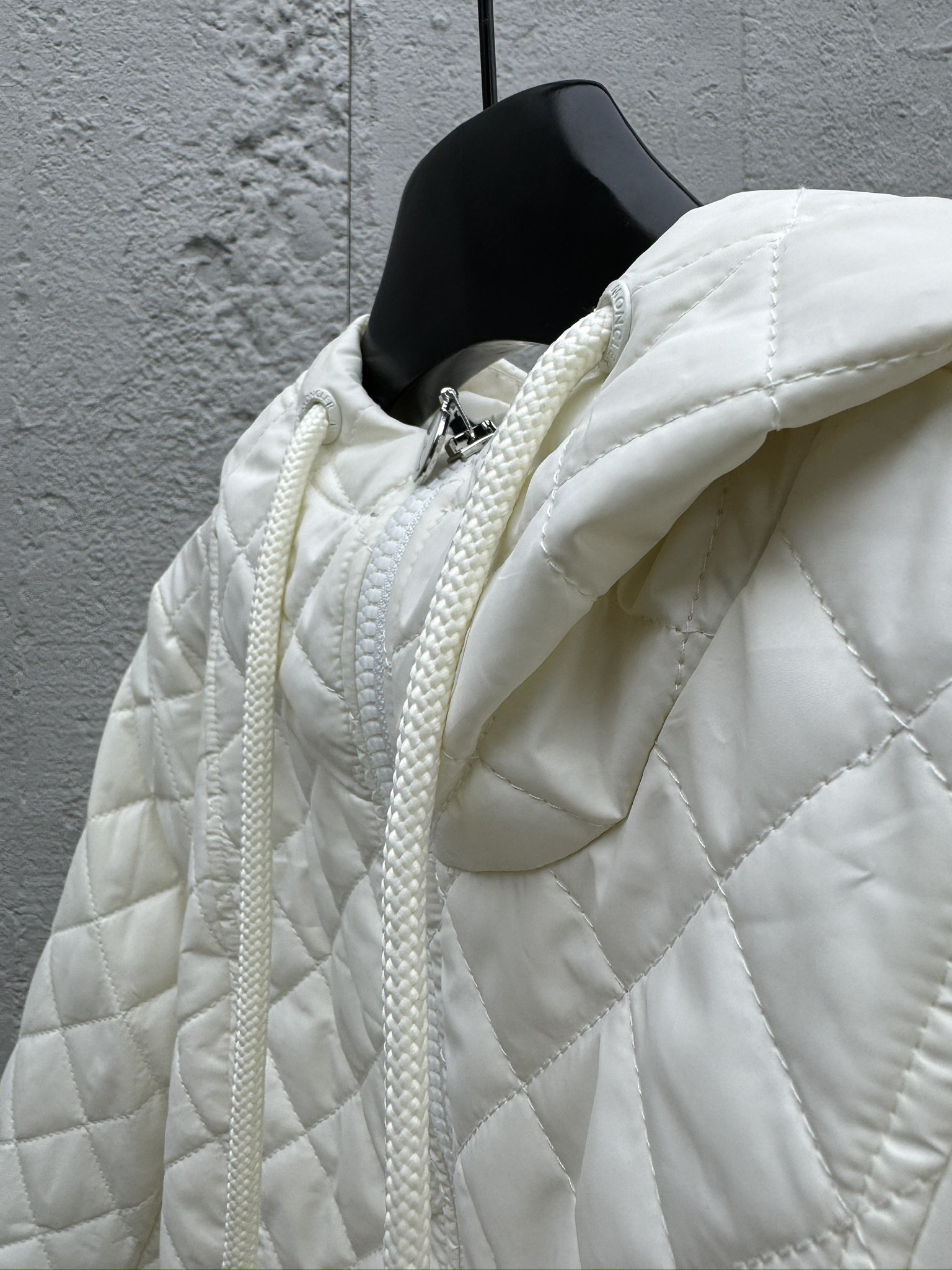 Moncler Haute Couture Designer Jacket Coat Ready-to-Wear Ref.060DBA94 8