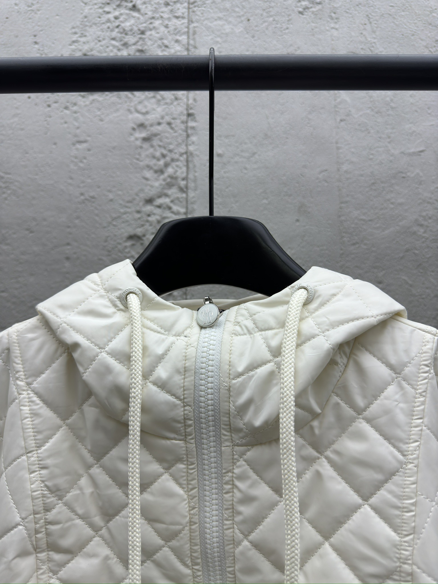 Moncler Haute Couture Designer Jacket Coat Ready-to-Wear Ref.060DBA94 3