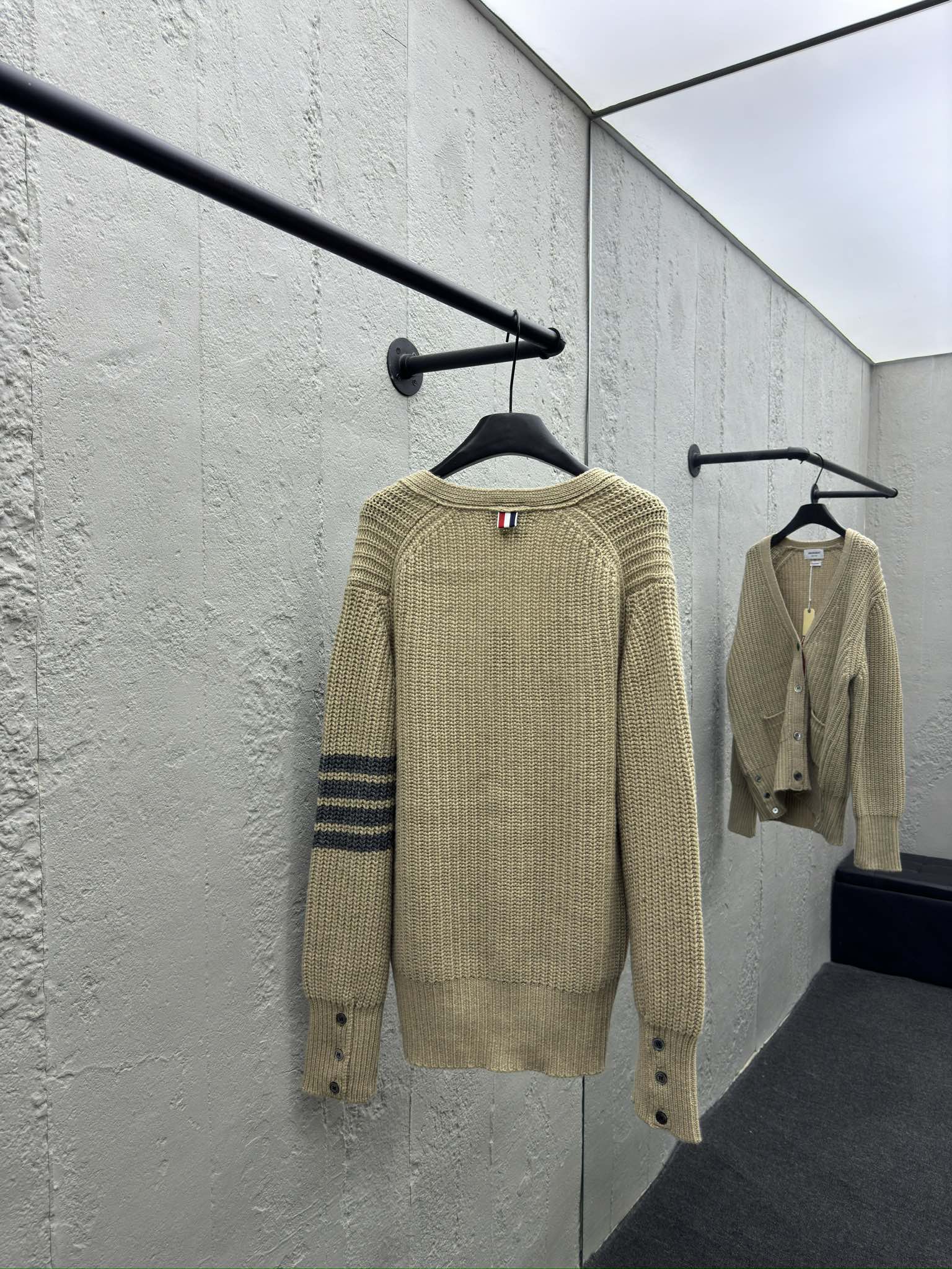 路易威登 Louis Vuitton 高定典藏名品高定成衣时装外套连衣裙衬衫T恤 #64E31B14 2