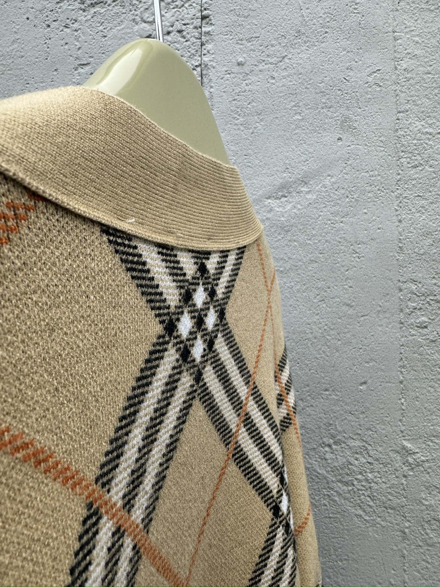 Burberry Haute Couture Haute Couture Ready-to-Wear Clothing Dress Jacket 9