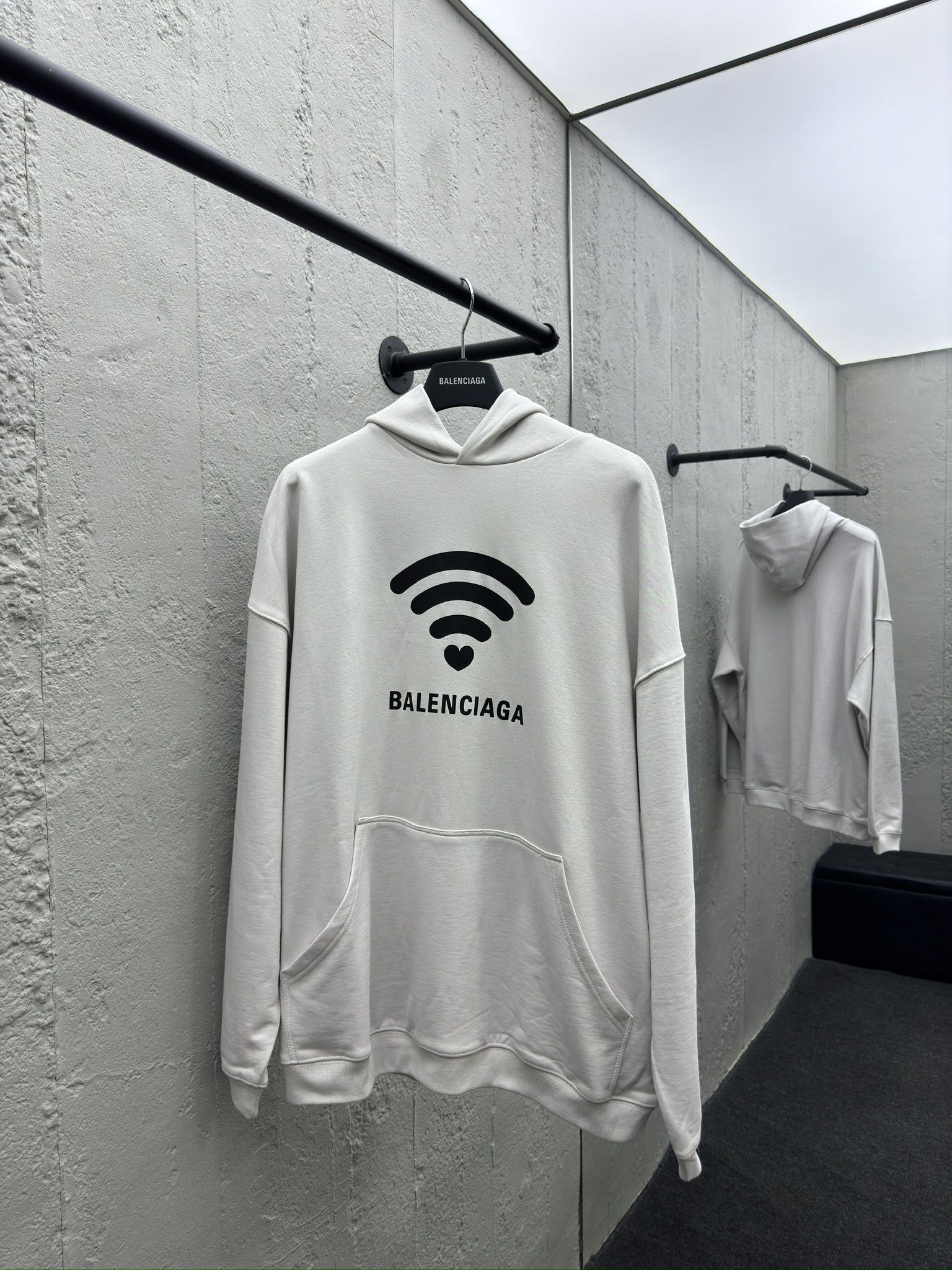 MiniCost Hat