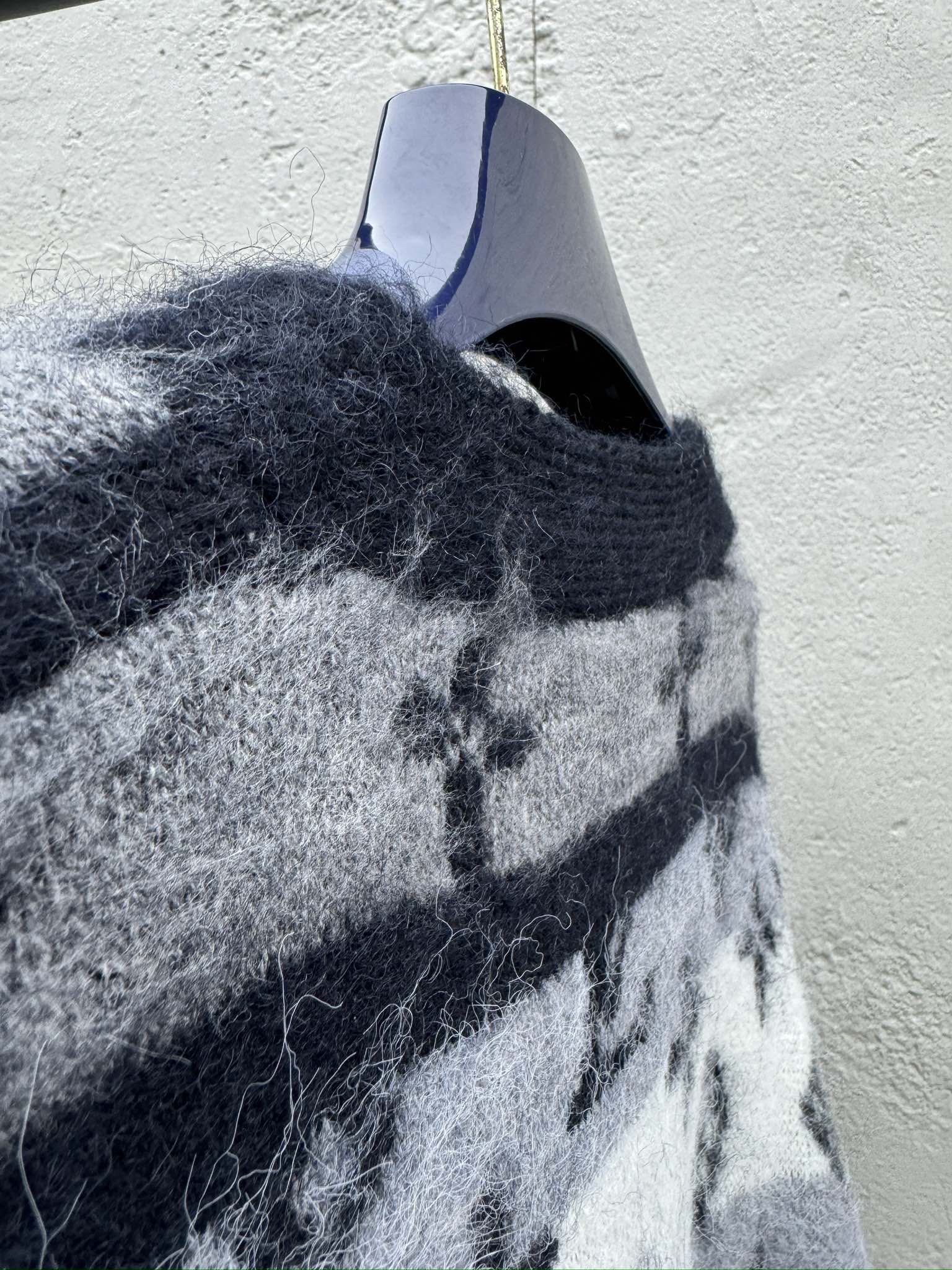 LOUIS VUITTON 马海毛纽扣开衫 9