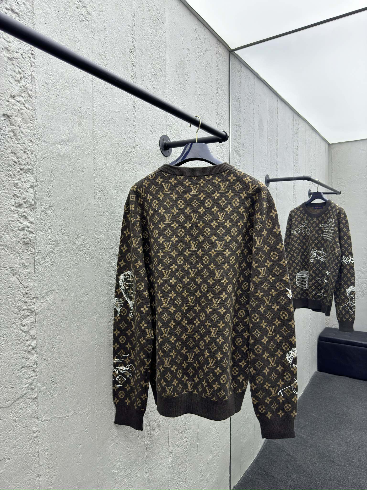 Louis Vuitton Haute Couture Haute Couture Ready-to-Wear Clothing Dress 2