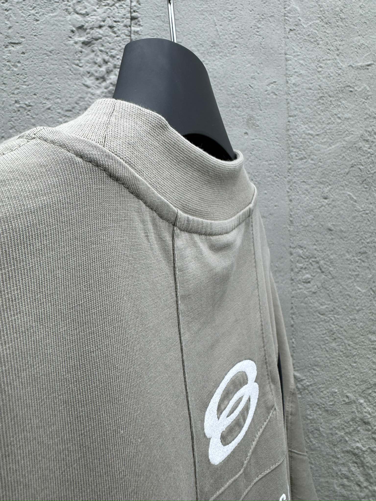 Balenciaga 水洗做旧废土短袖T恤 9