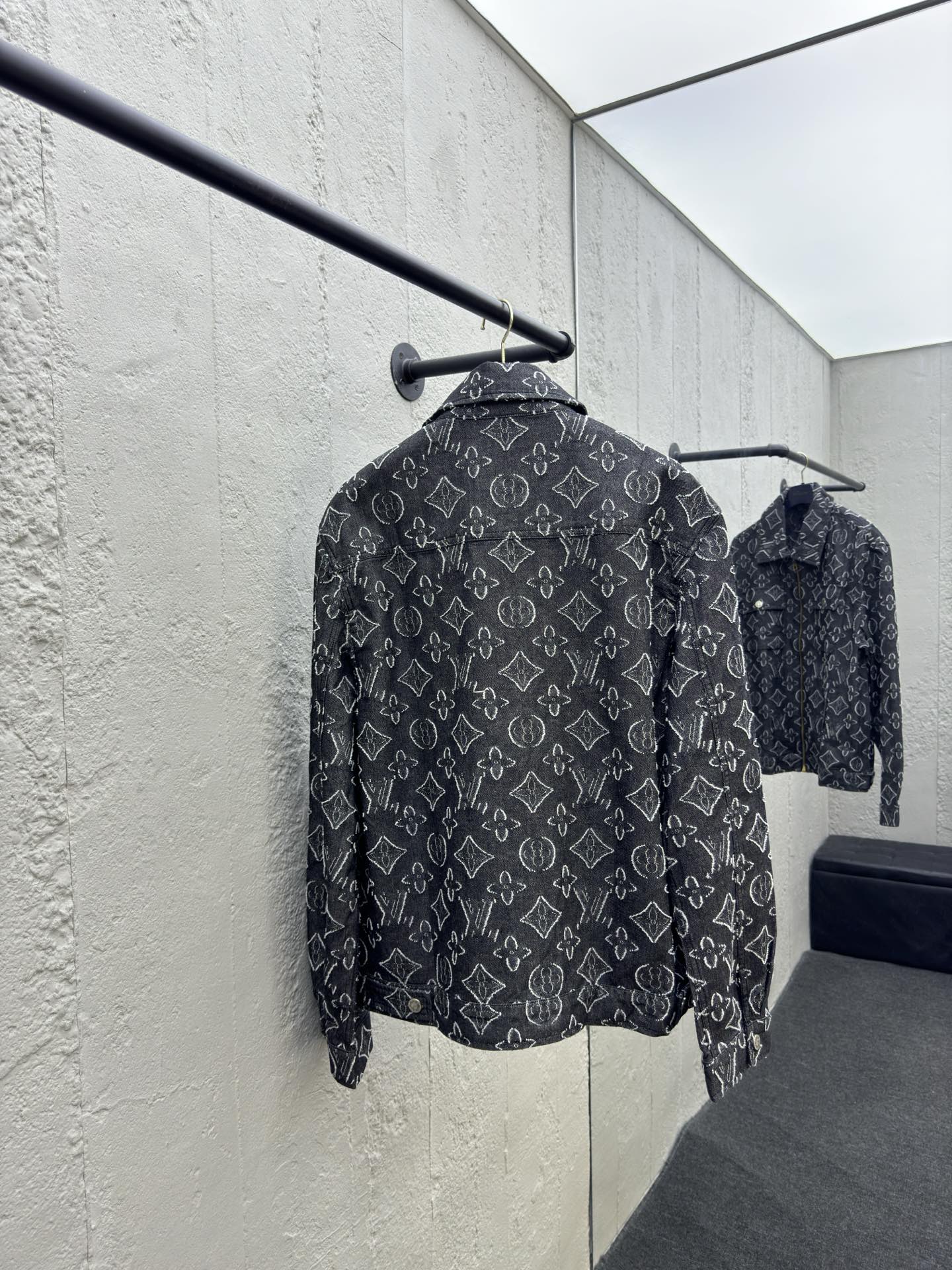 Louis Vuitton Haute Couture Haute Couture Ready-to-Wear Clothing Dress 2
