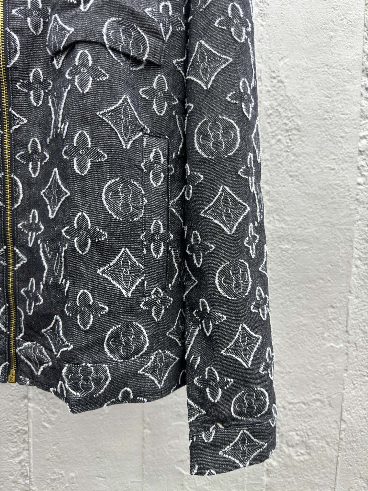 Louis Vuitton Haute Couture Haute Couture Ready-to-Wear Clothing Dress 7