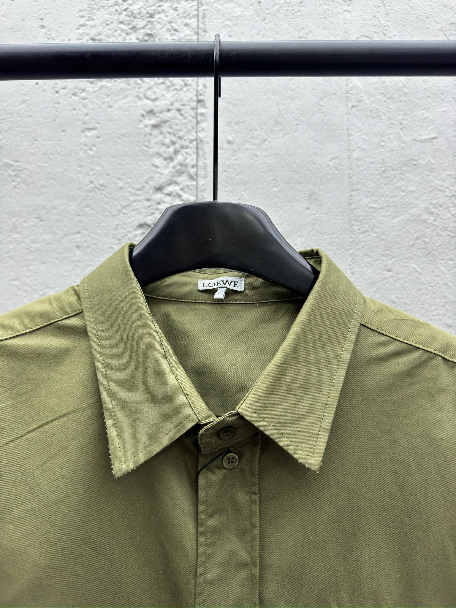LOEWE 胸前贴布绣花衬衫 3