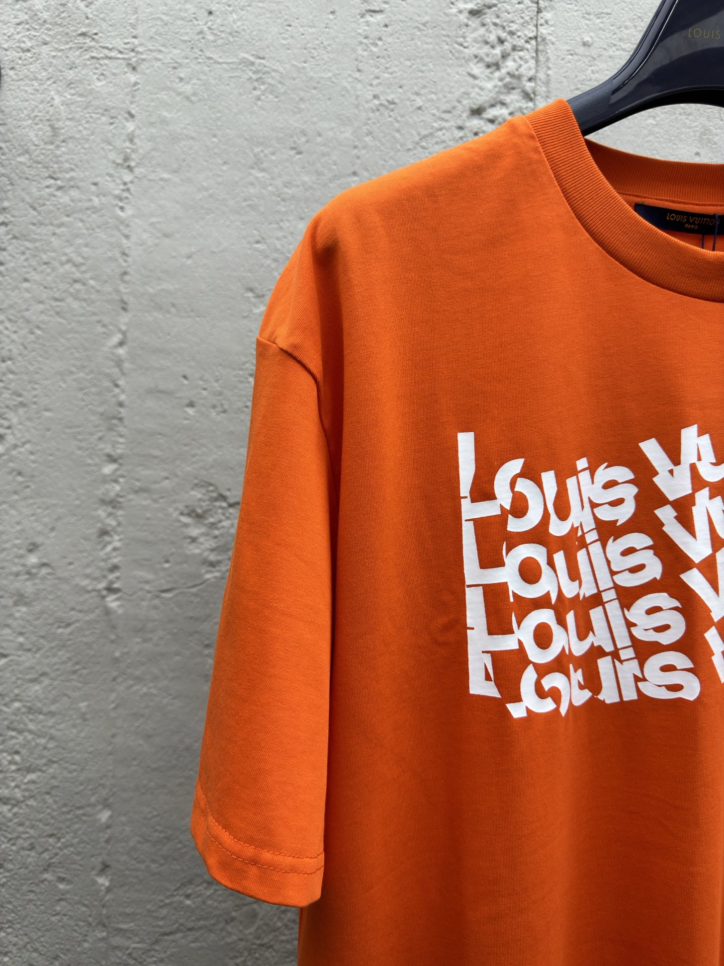 路易威登 Louis Vuitton 高定典藏名品高定成衣时装外套连衣裙衬衫T恤 #9D2CEE8E 4