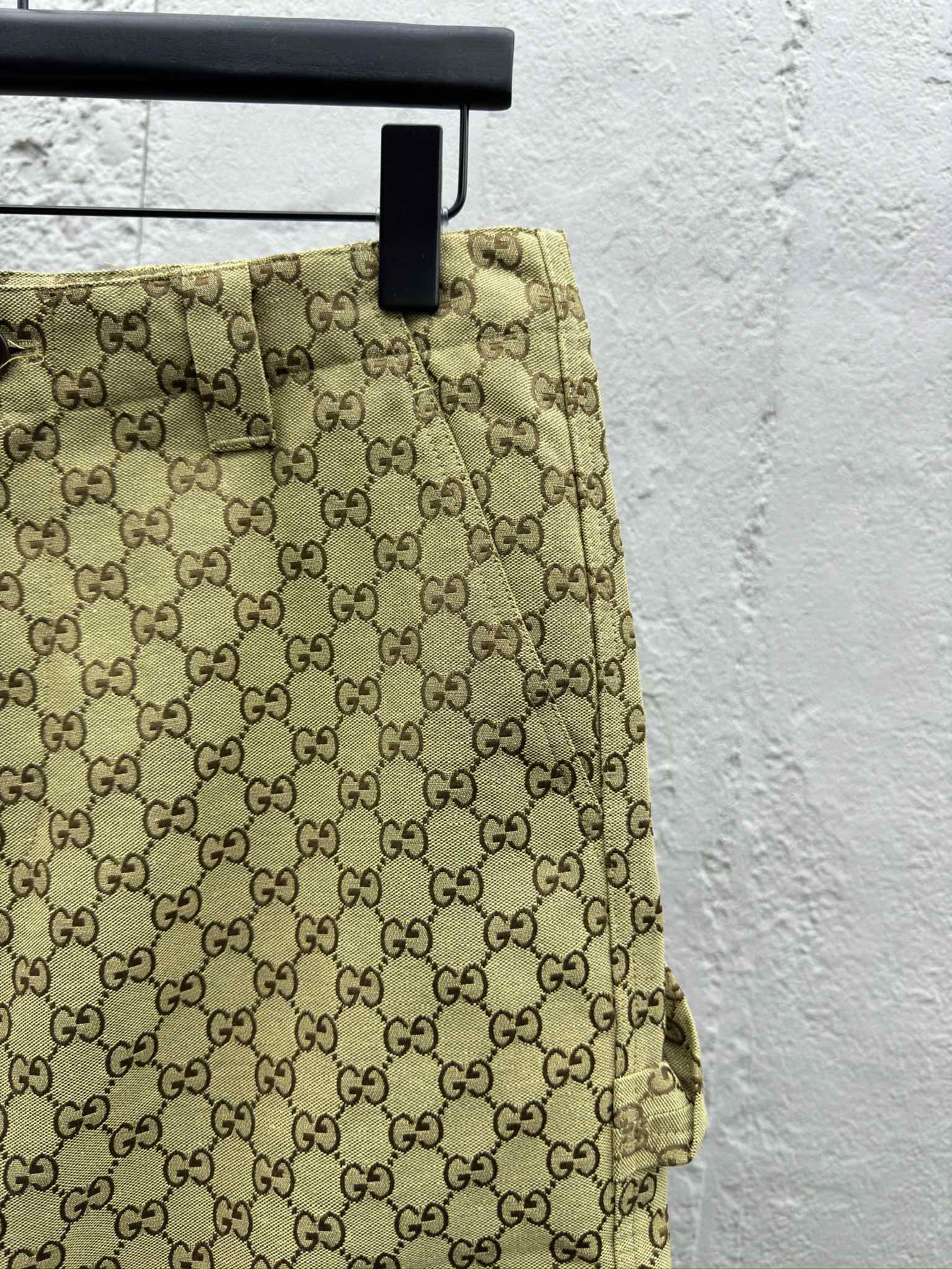 GUCCI 满印老花短裤 5