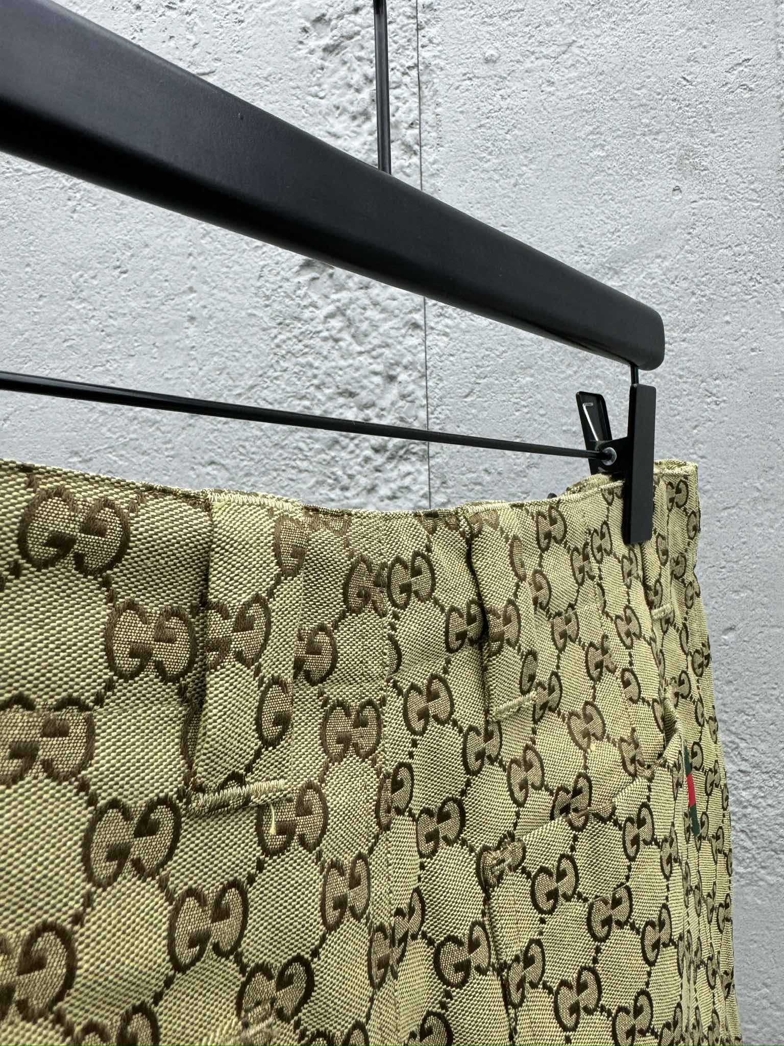 GUCCI 满印老花短裤 9