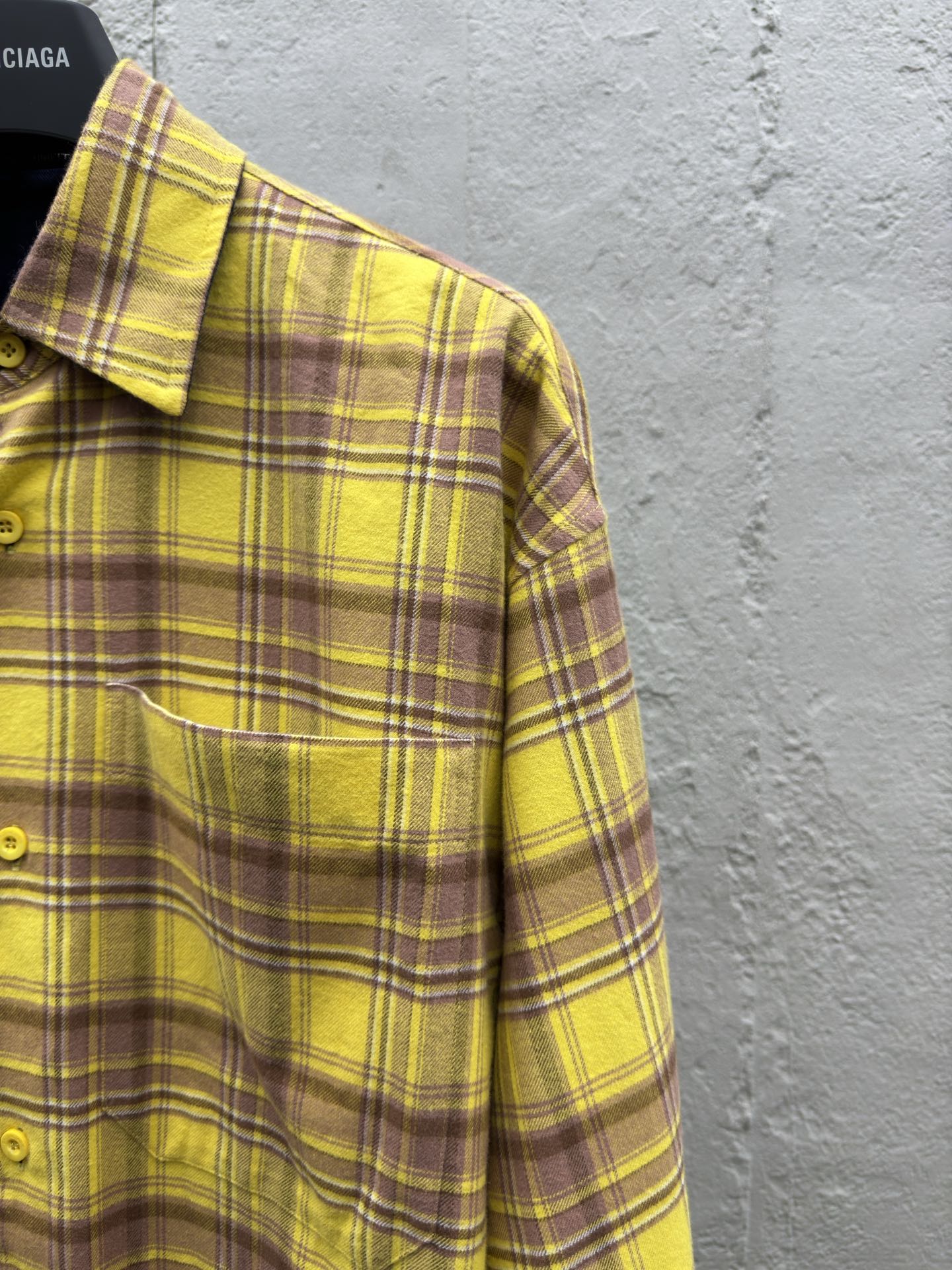 Balenciaga 法兰绒双面穿外套 7