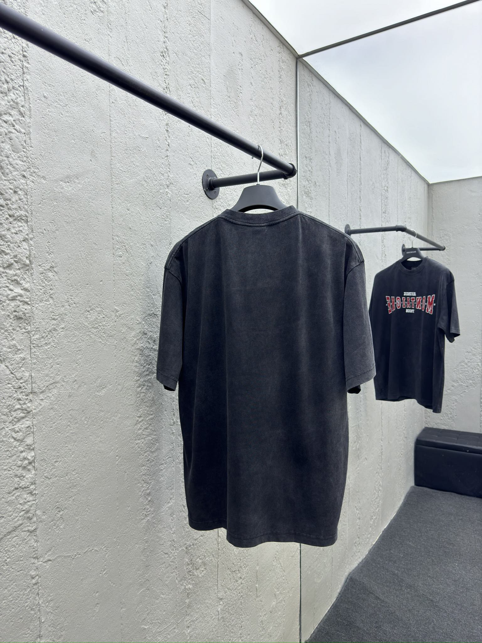 Balenciaga T-shirt 2