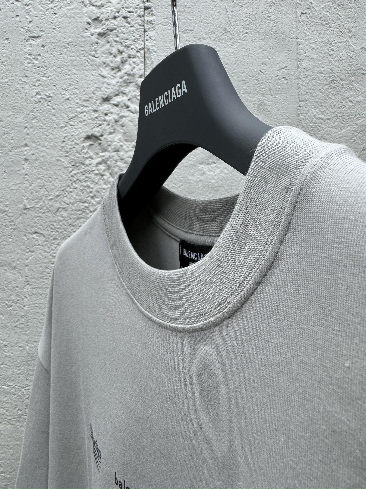 Balenciaga All-Over Logo Print Short-Sleeve T-Shirt - Clothes 8