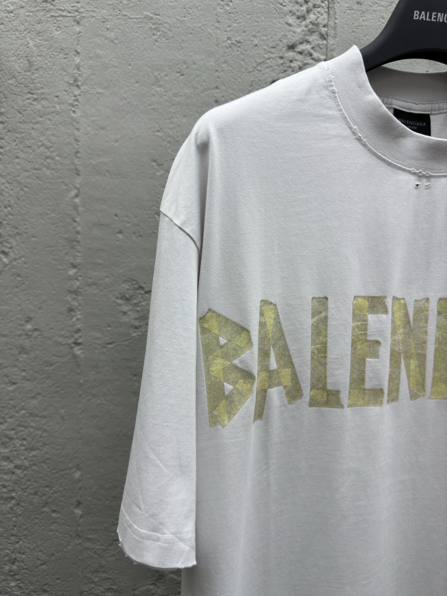 Balenciaga 美纹纸胶带T恤 4