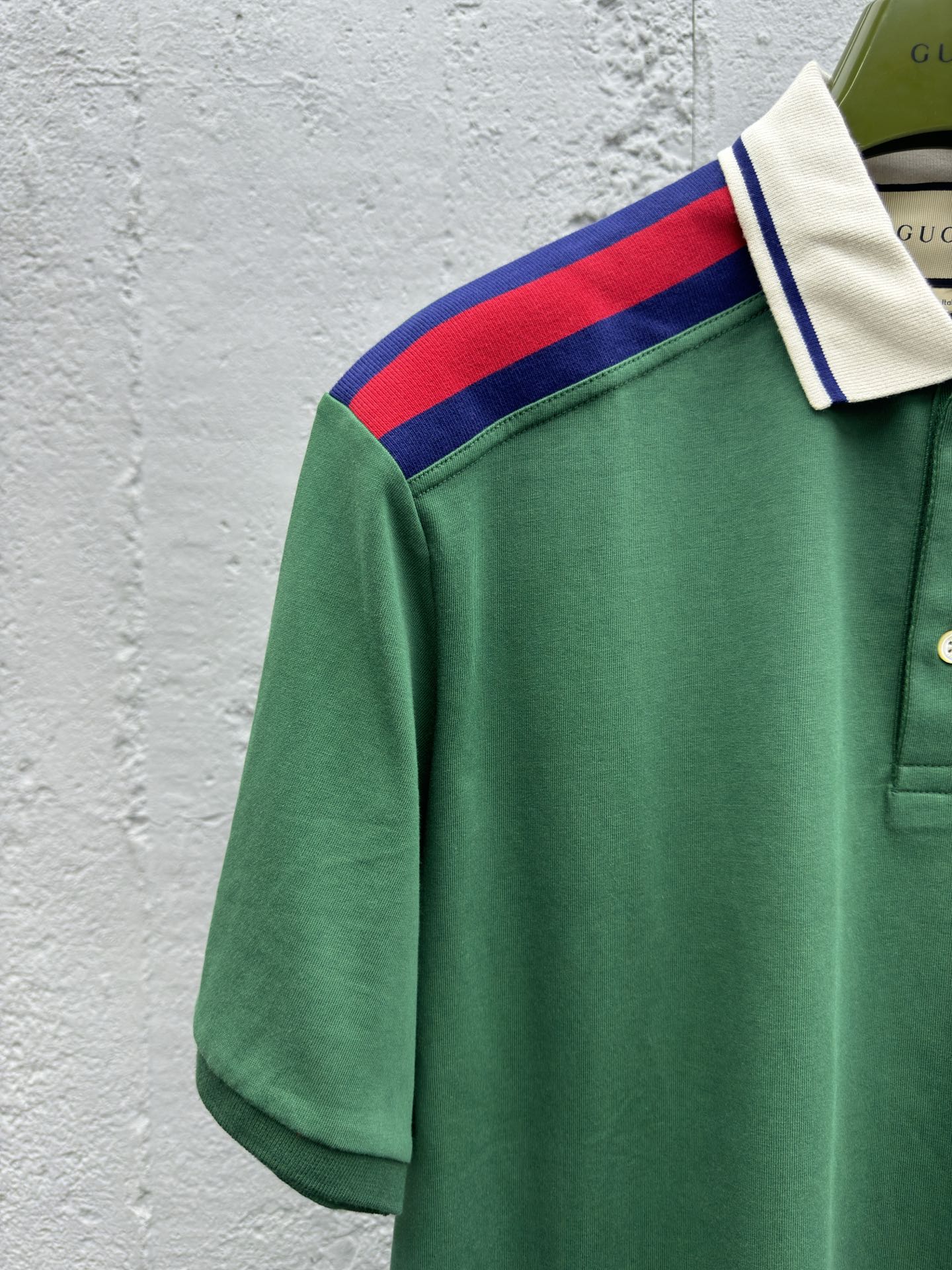 GUCCI 织带镶肩POLO衫 4