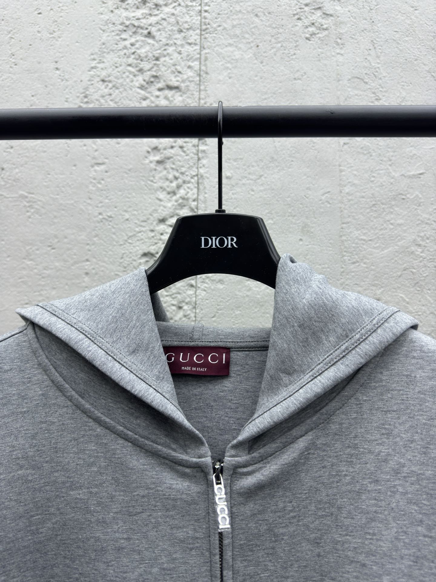 GUCCI 小标连帽拉链衫 3