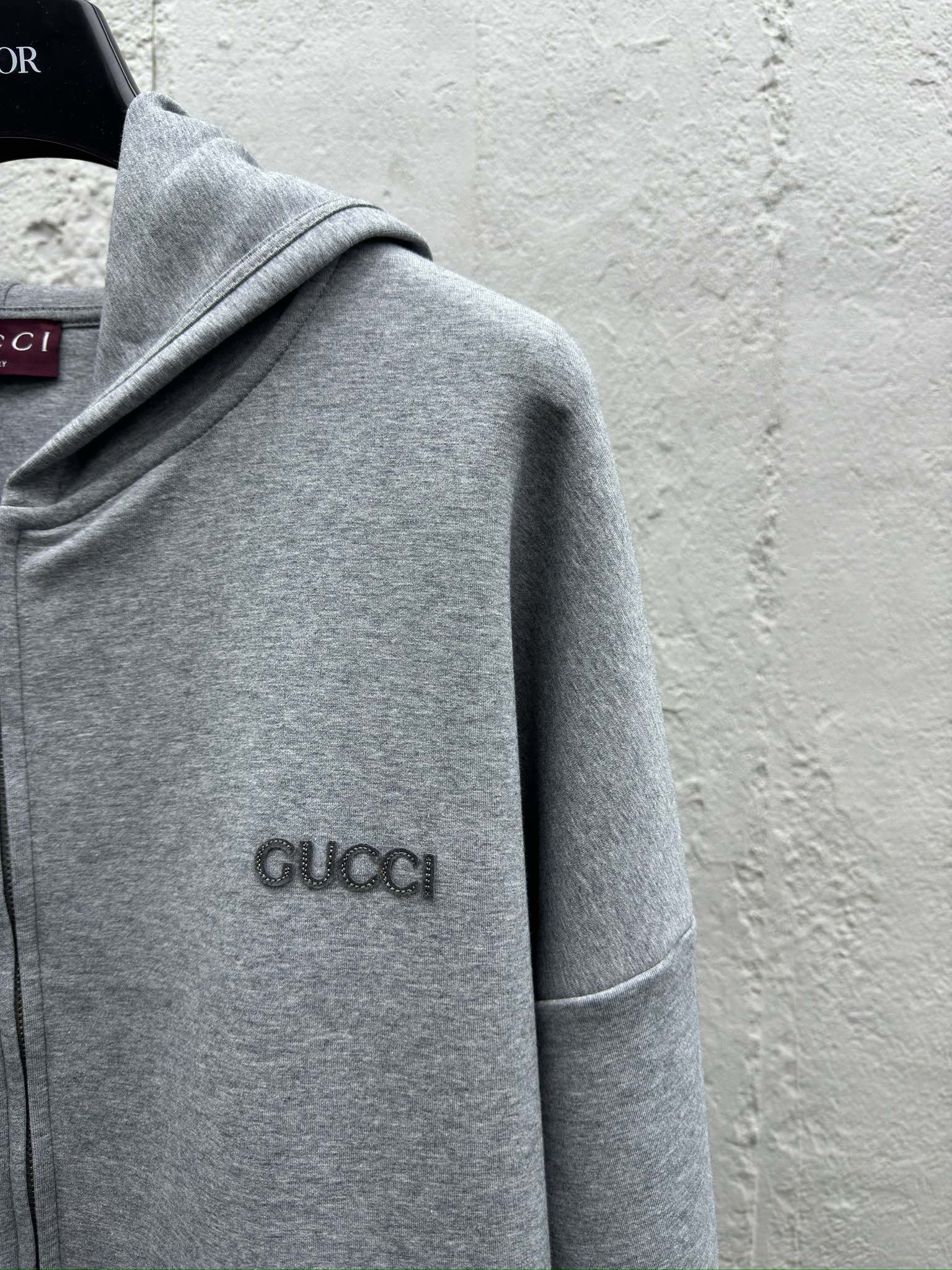 GUCCI 小标连帽拉链衫 5