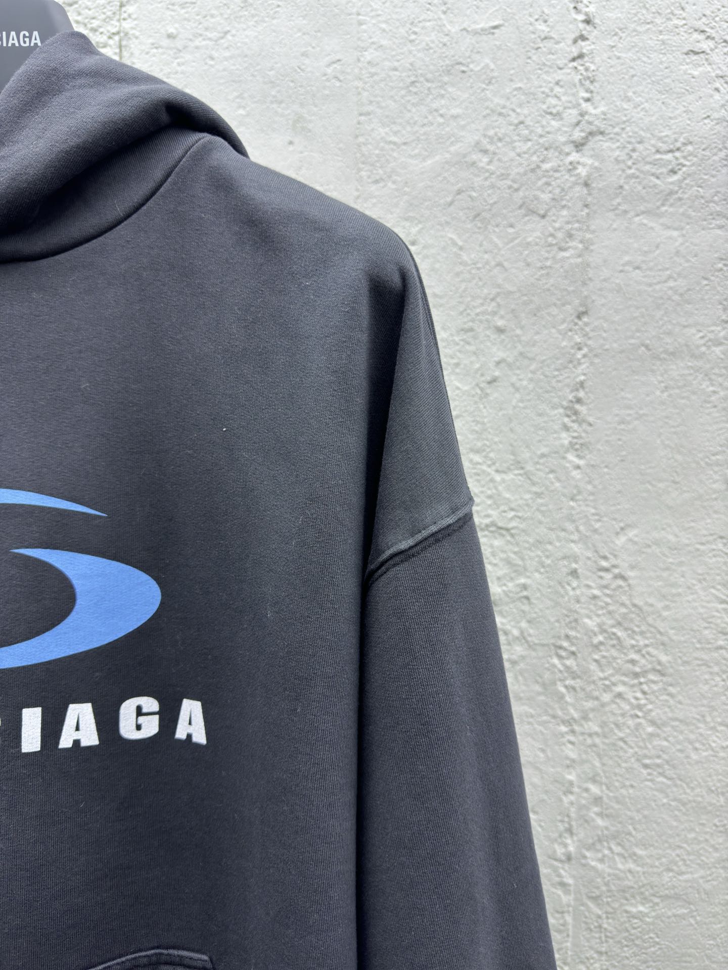 Balenciaga loop sports hoodie 5