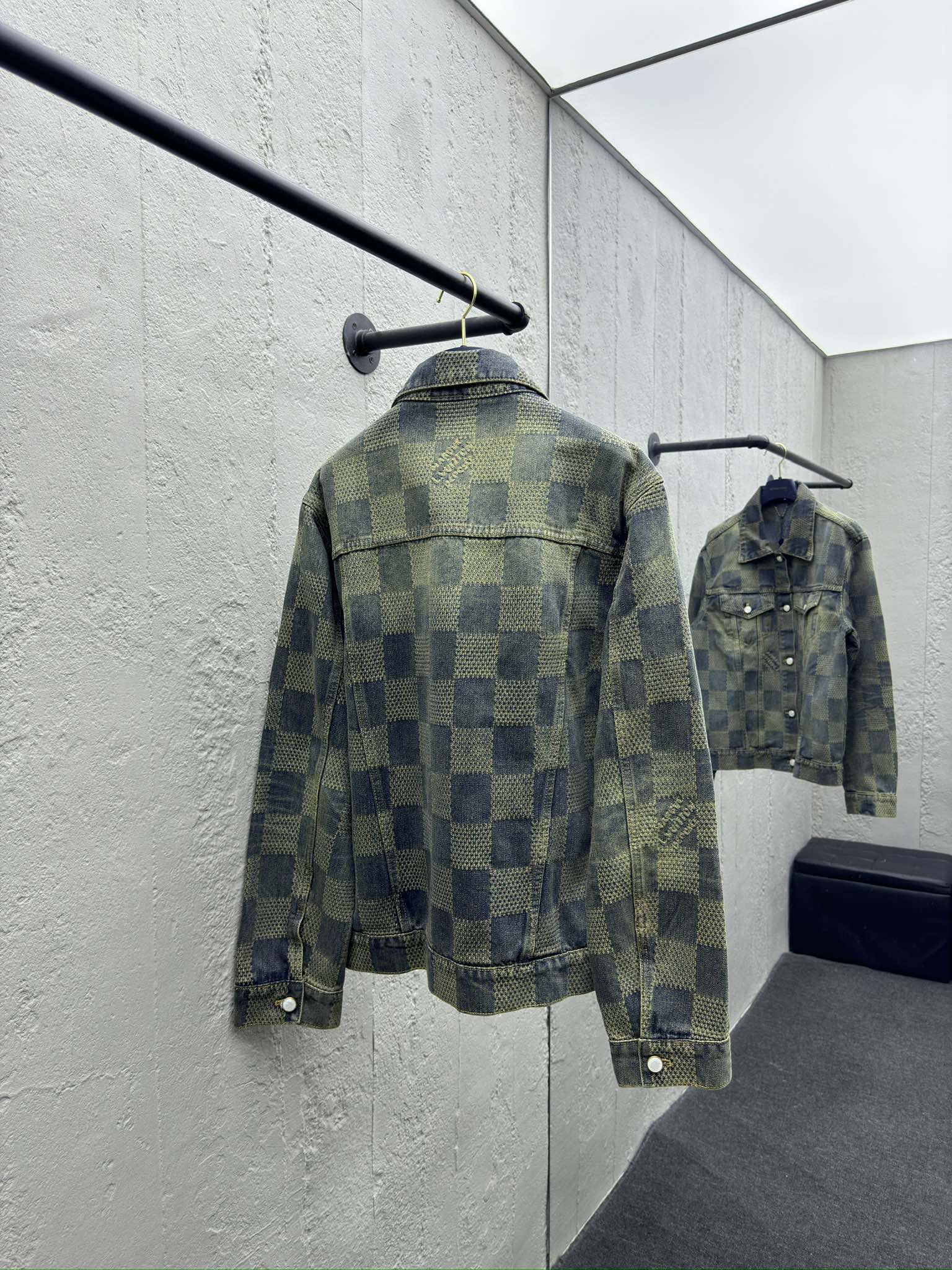 Louis Vuitton Haute Couture Haute Couture Ready-to-Wear Clothing Dress 2