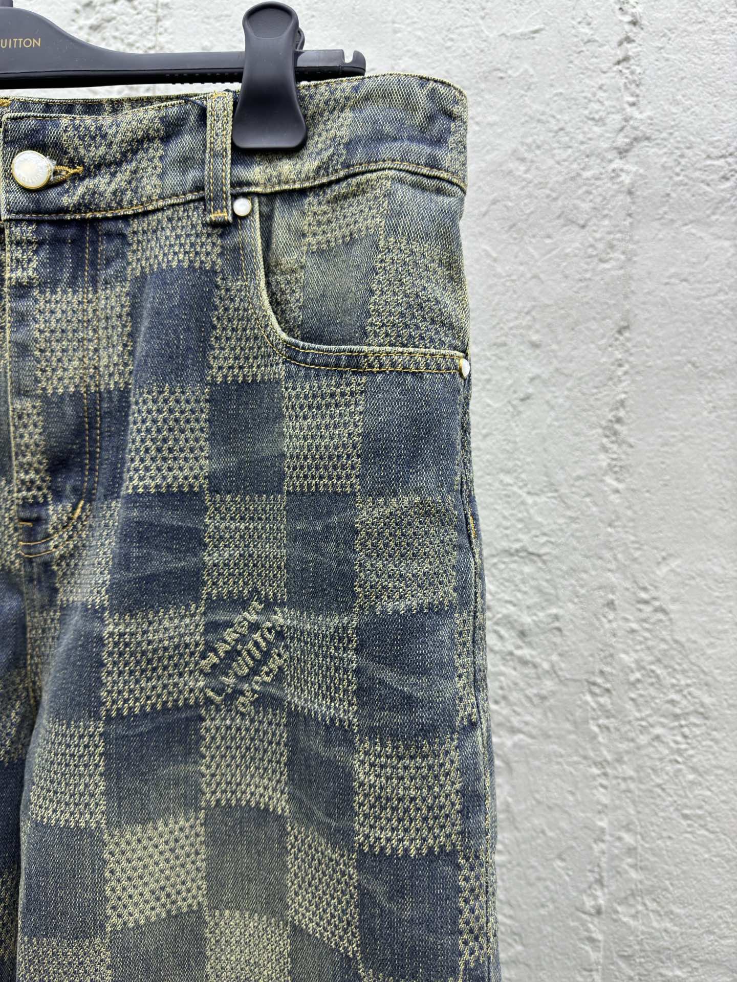 LOUIS VUITTON 泛黄做旧棋盘格牛仔裤 5