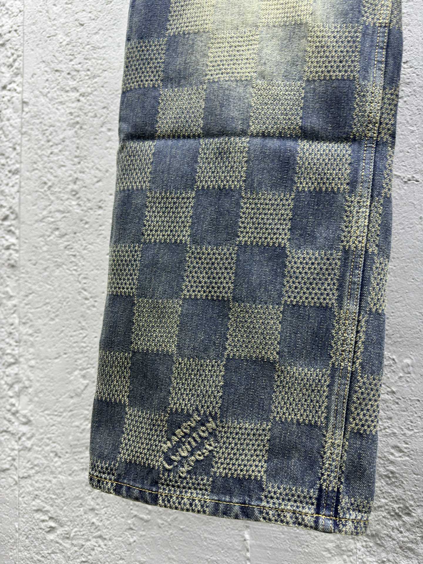 LOUIS VUITTON 泛黄做旧棋盘格牛仔裤 6