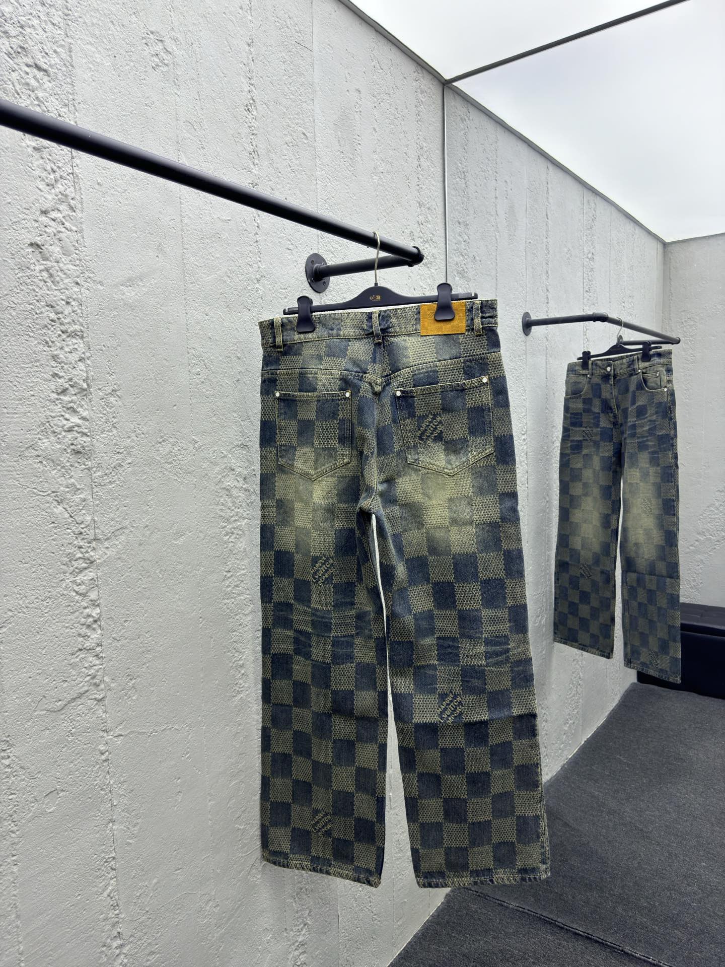 LOUIS VUITTON 泛黄做旧棋盘格牛仔裤 2