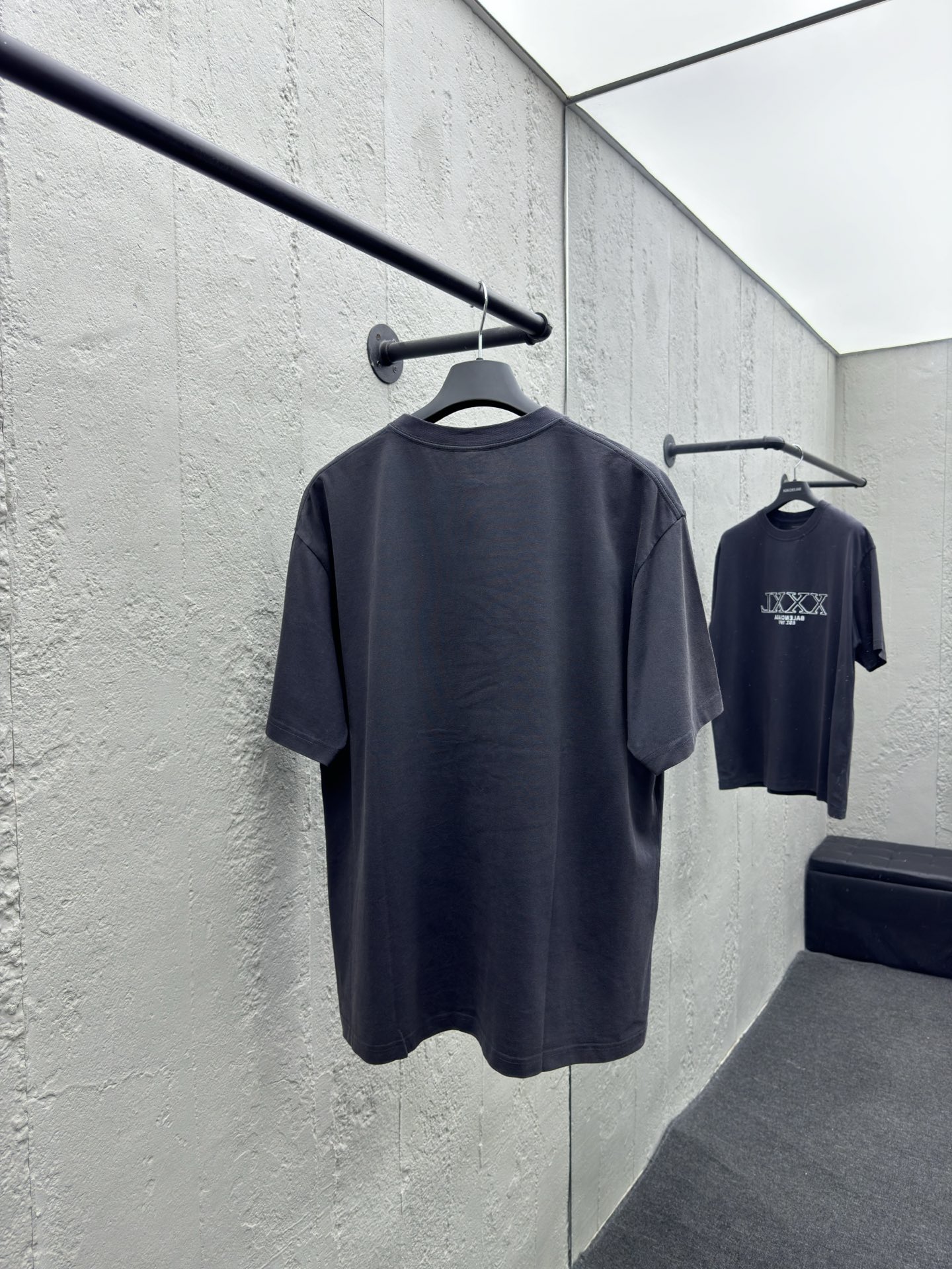 Balenciaga 绣花字母XXXL短袖 2