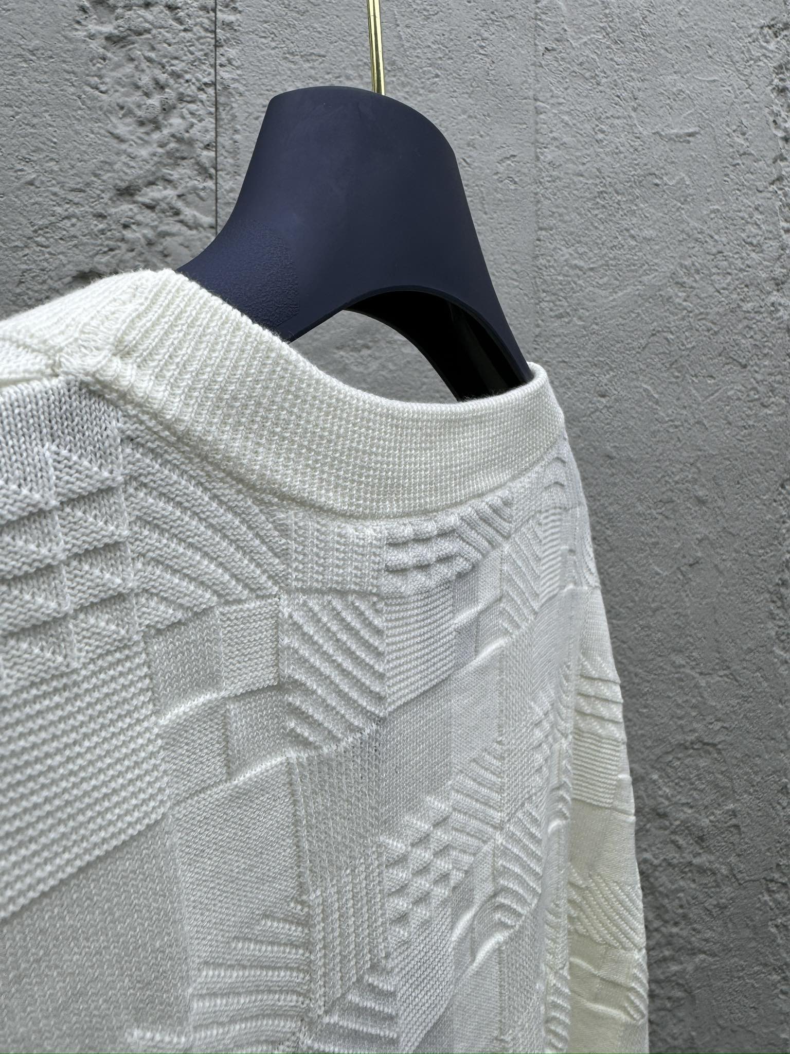 Louis Vuitton Haute Couture Haute Couture Ready-to-Wear Clothing Dress 9