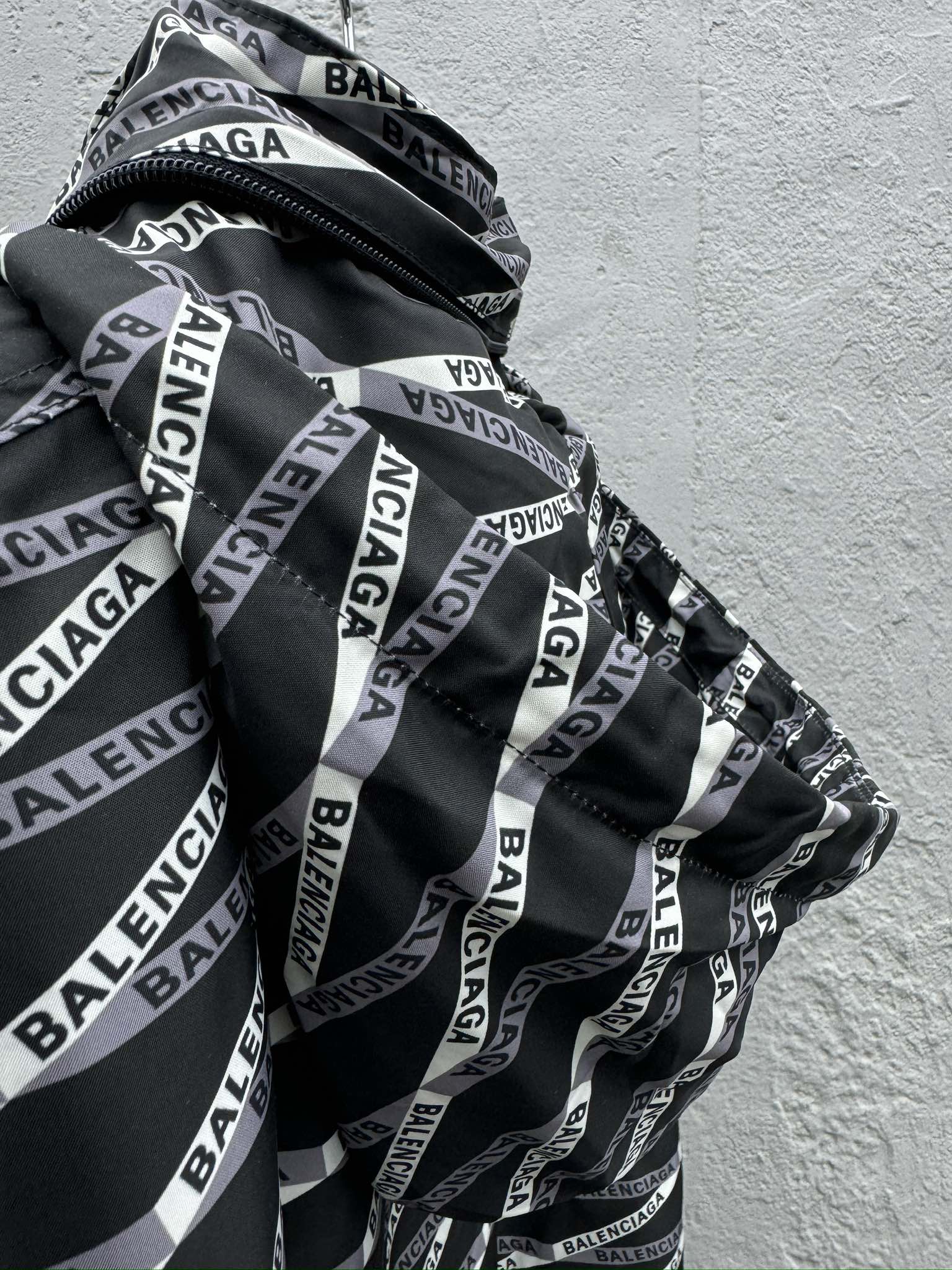 巴黎世家 Balenciaga 高级成衣风衣外套及大衣服饰 #36489FFD 9