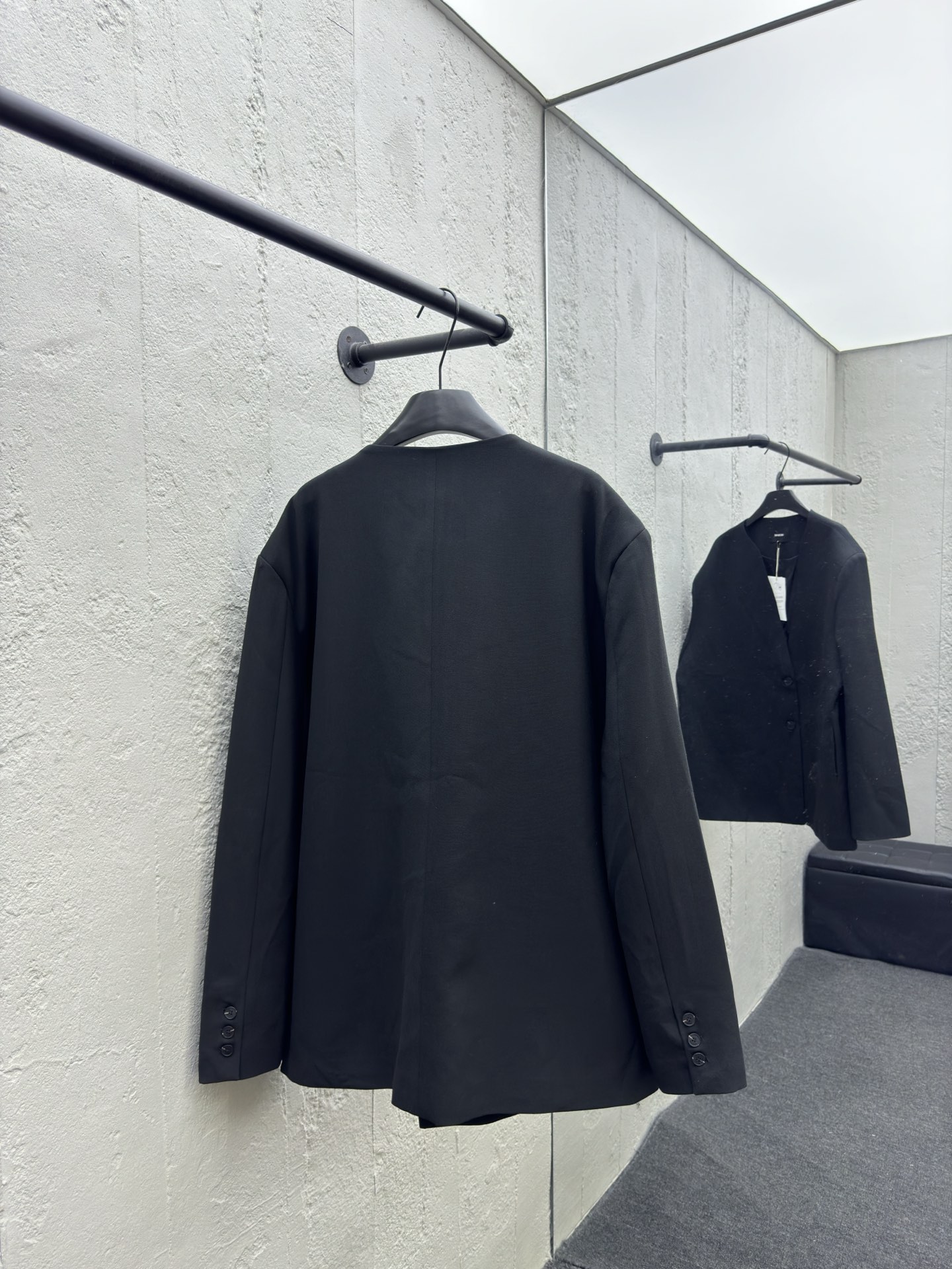 Louis Vuitton Haute Couture Haute Couture Ready-to-Wear Clothing Dress 2