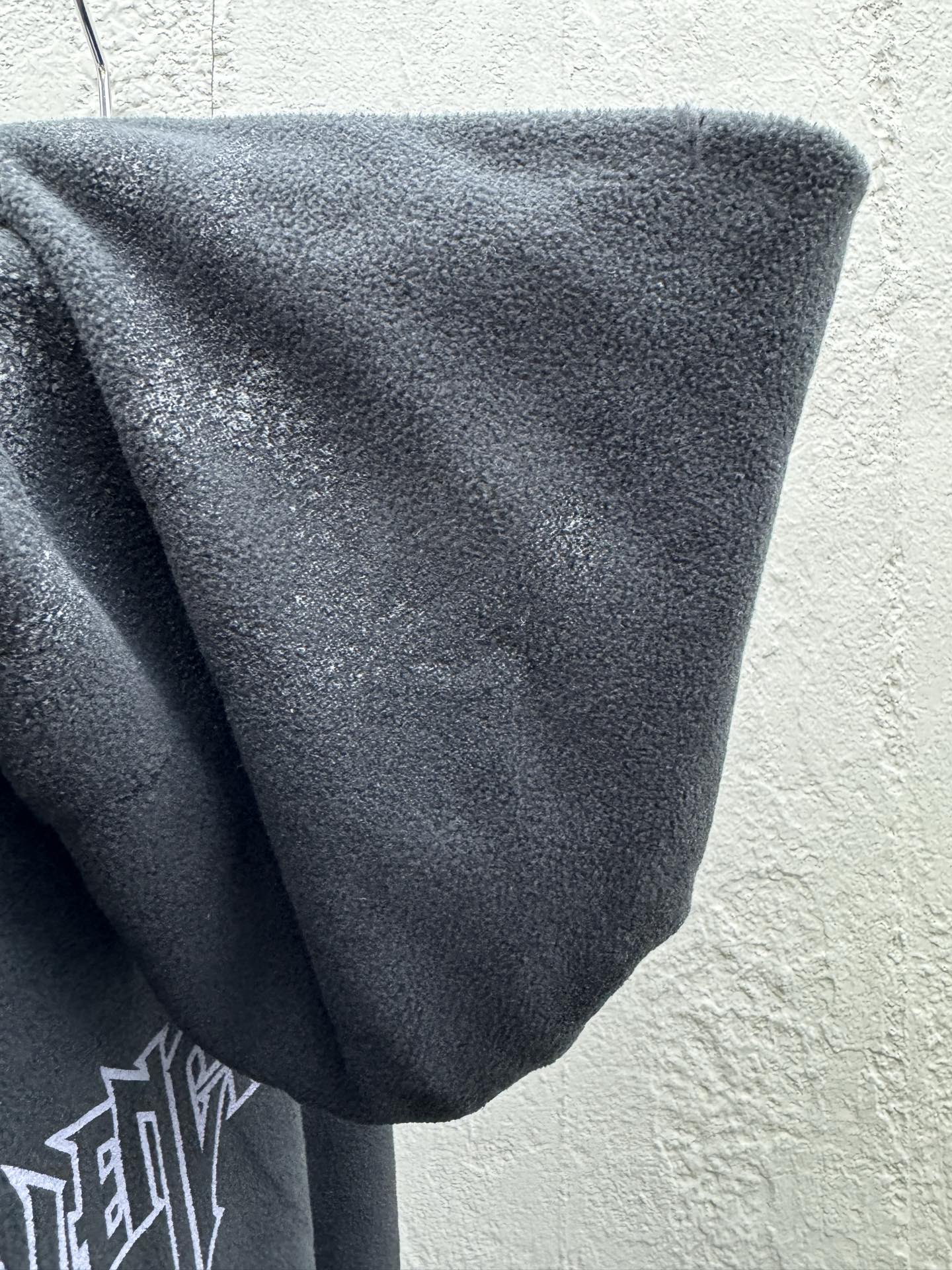 Balenciaga 正塔摇粒绒帽衫 9