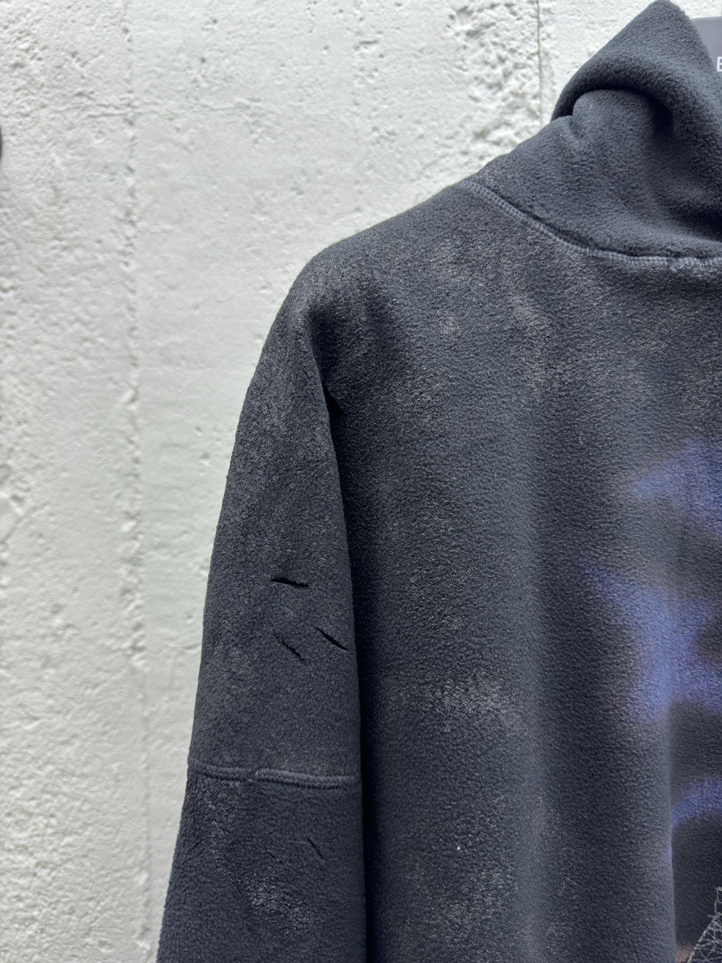Balenciaga 正塔摇粒绒帽衫 4