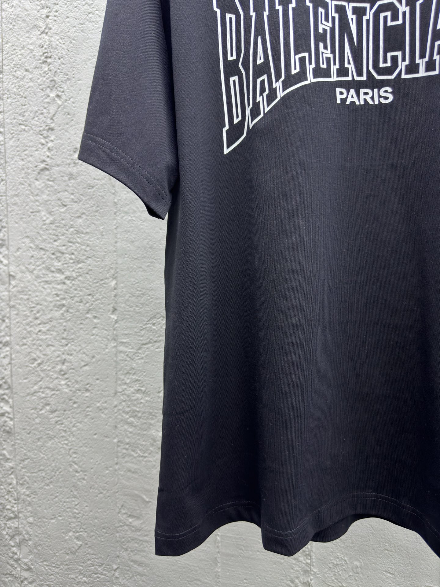 Balenciaga T-shirt 6