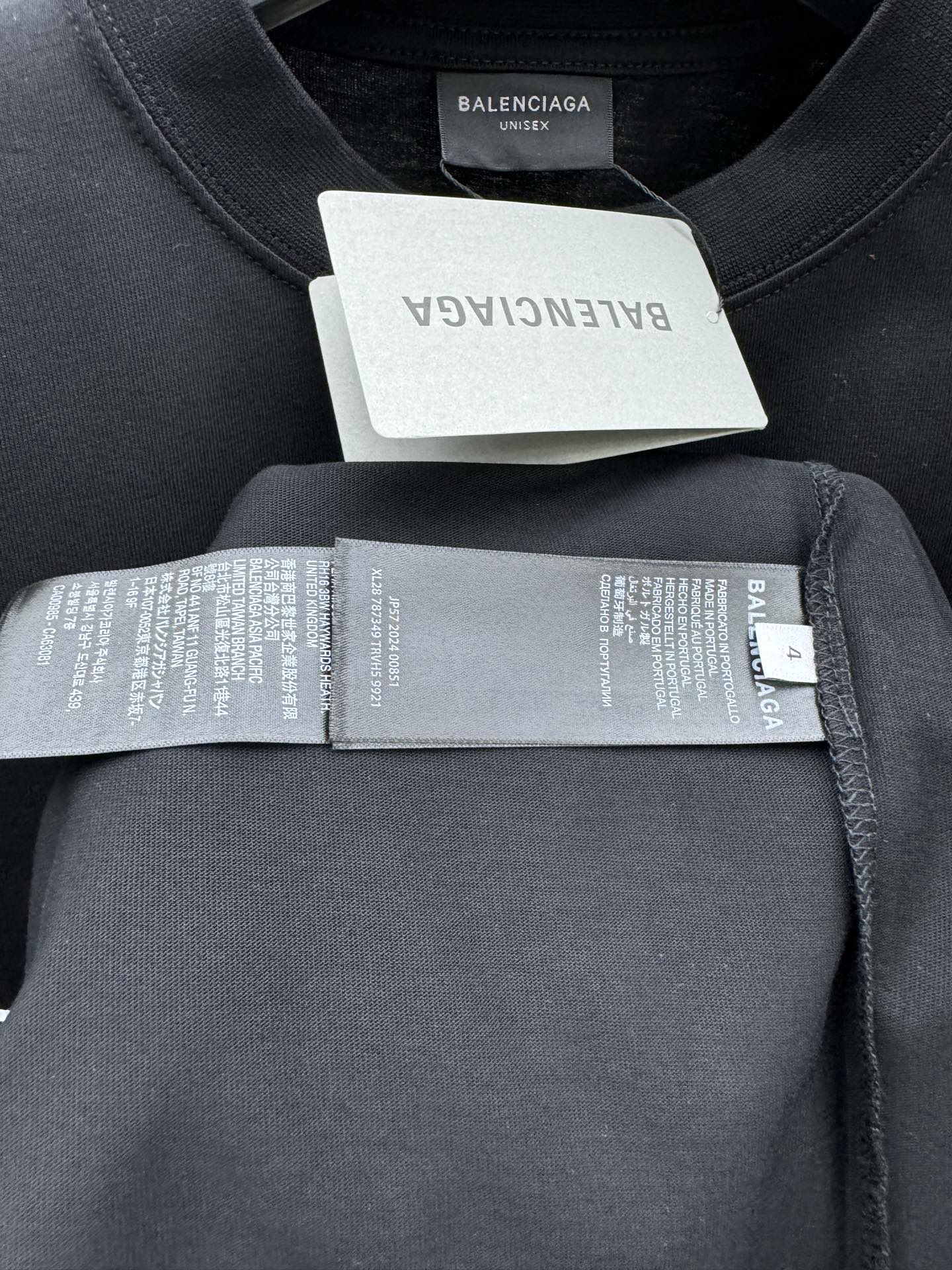 Balenciaga T-shirt 9