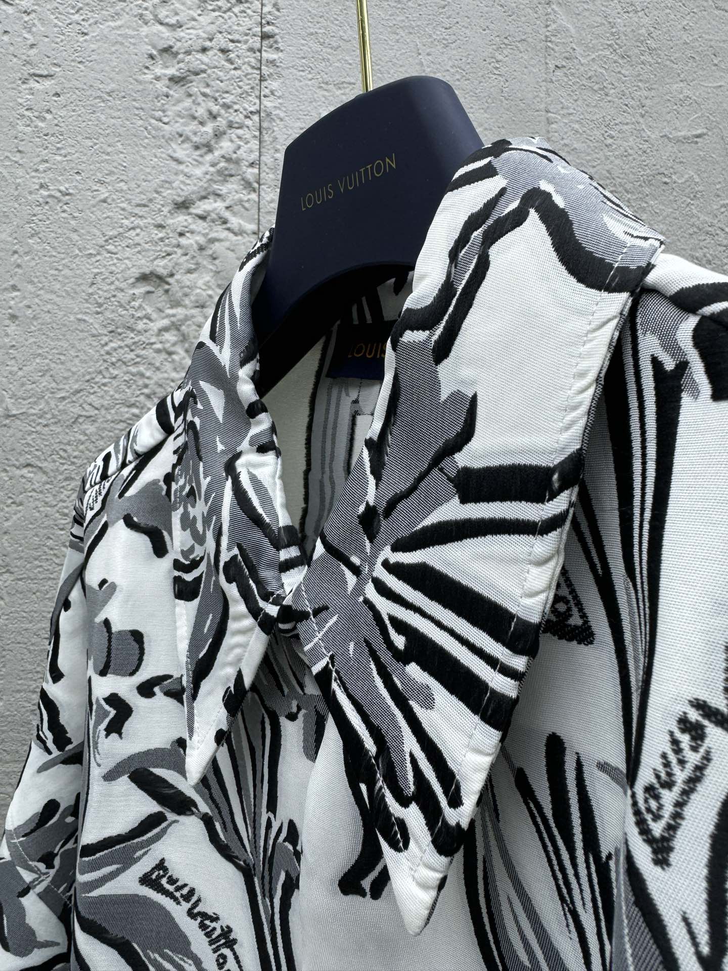 LOUIS VUITTON 花卉人丝剪花衬衫 8