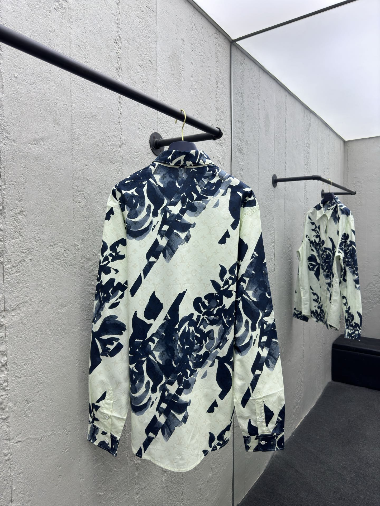 Louis Vuitton Haute Couture Haute Couture Ready-to-Wear Clothing Dress 2