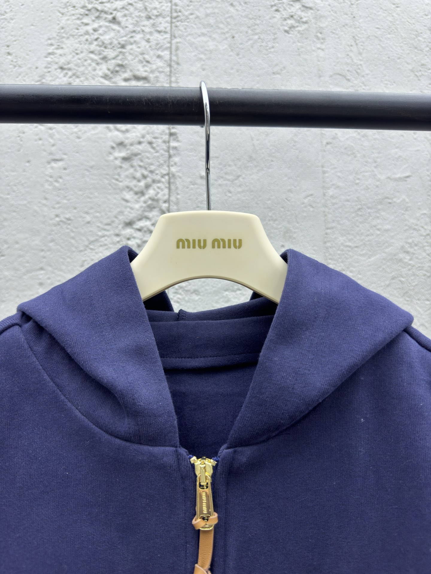 MIUMIU徽标连帽外套 3