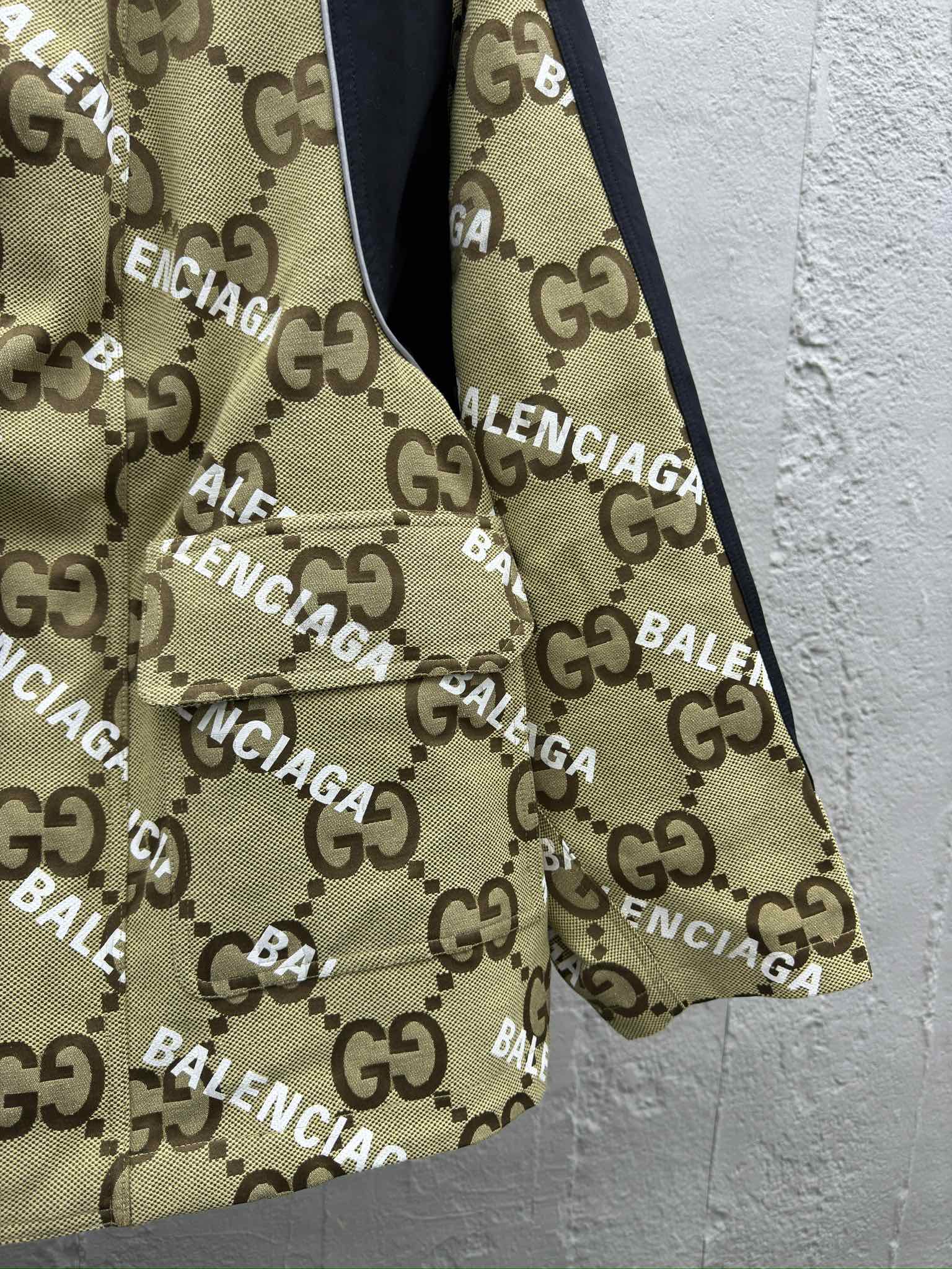 GUCCI X BLCG 联名斜字母风衣夹克外套 7