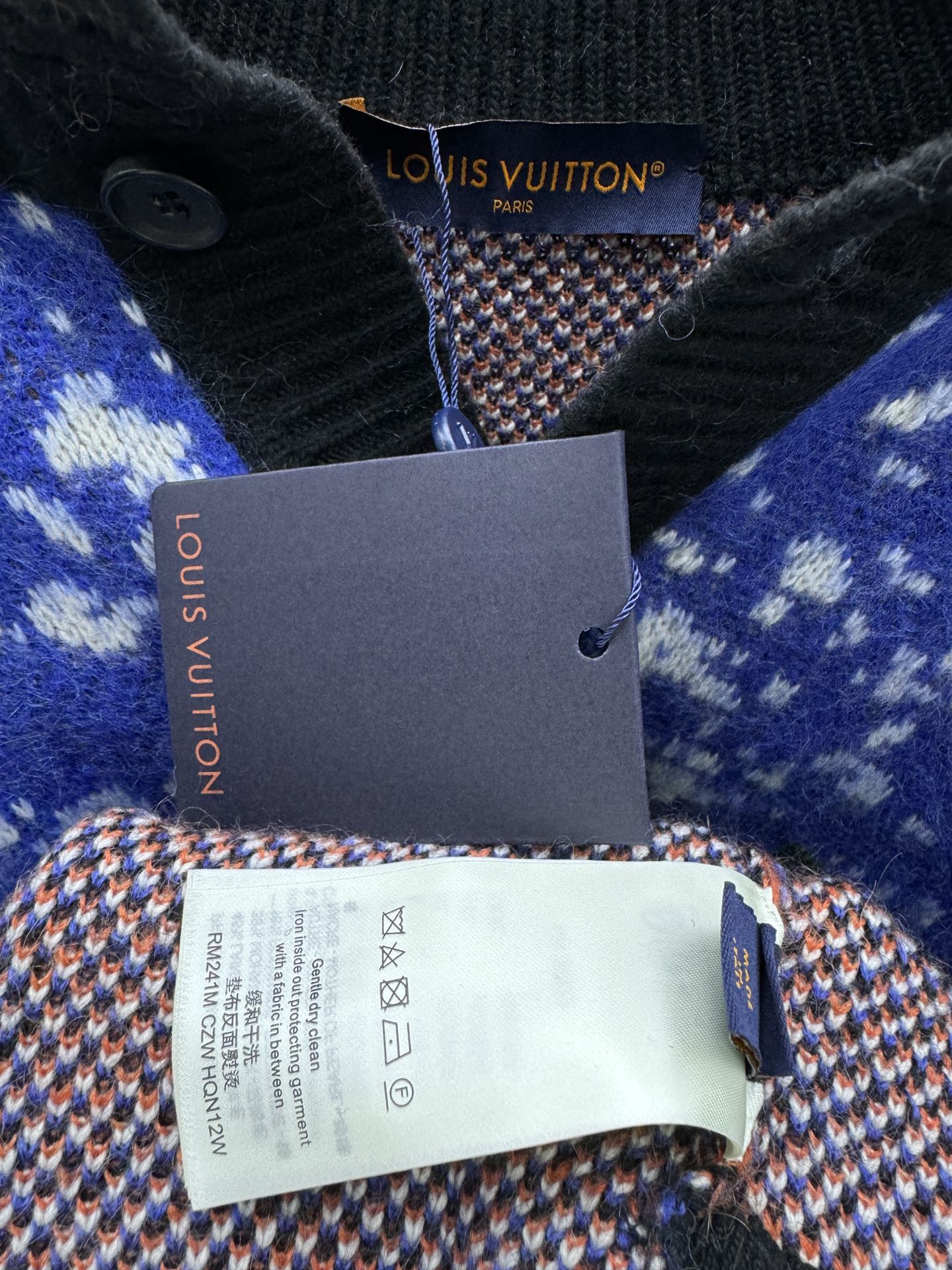 LOUIS VUITTON 波浪纹拼色飘雪开衫 9