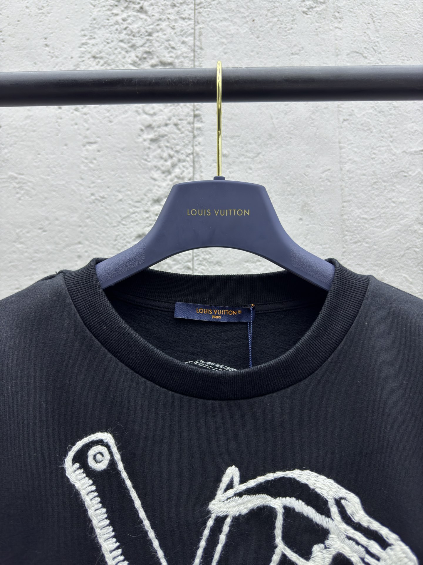 LOUIS VUITTON 毛线绣工具卫衣 3