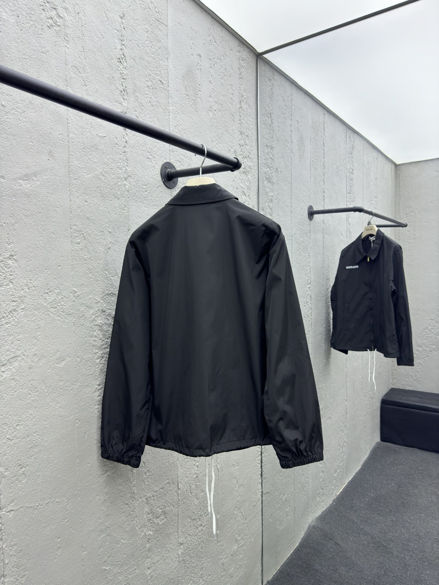 MIUMIU刺绣徽标夹克 2
