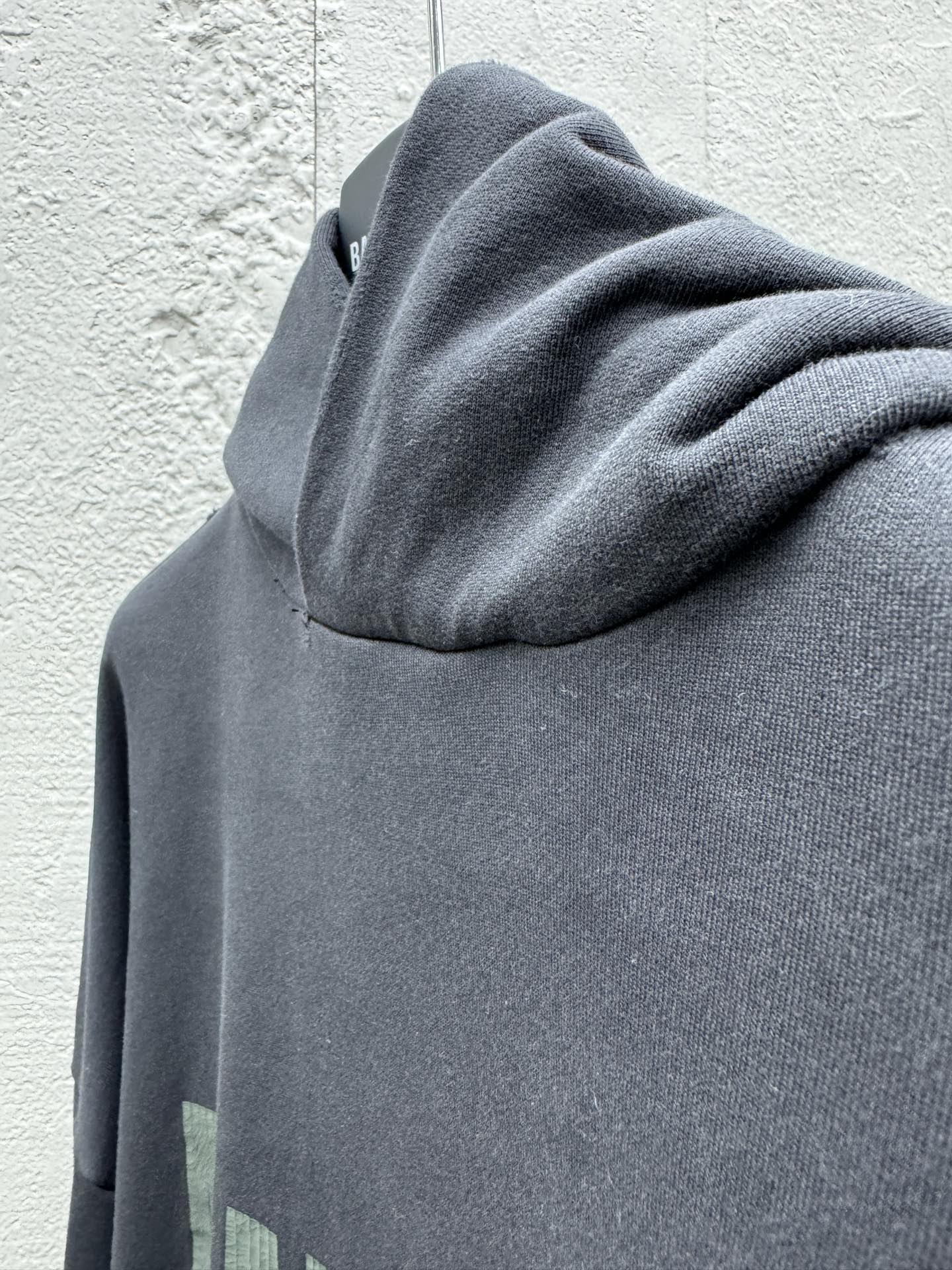 Balenciaga Cracked Letter Logo Hoodie - Bag 8