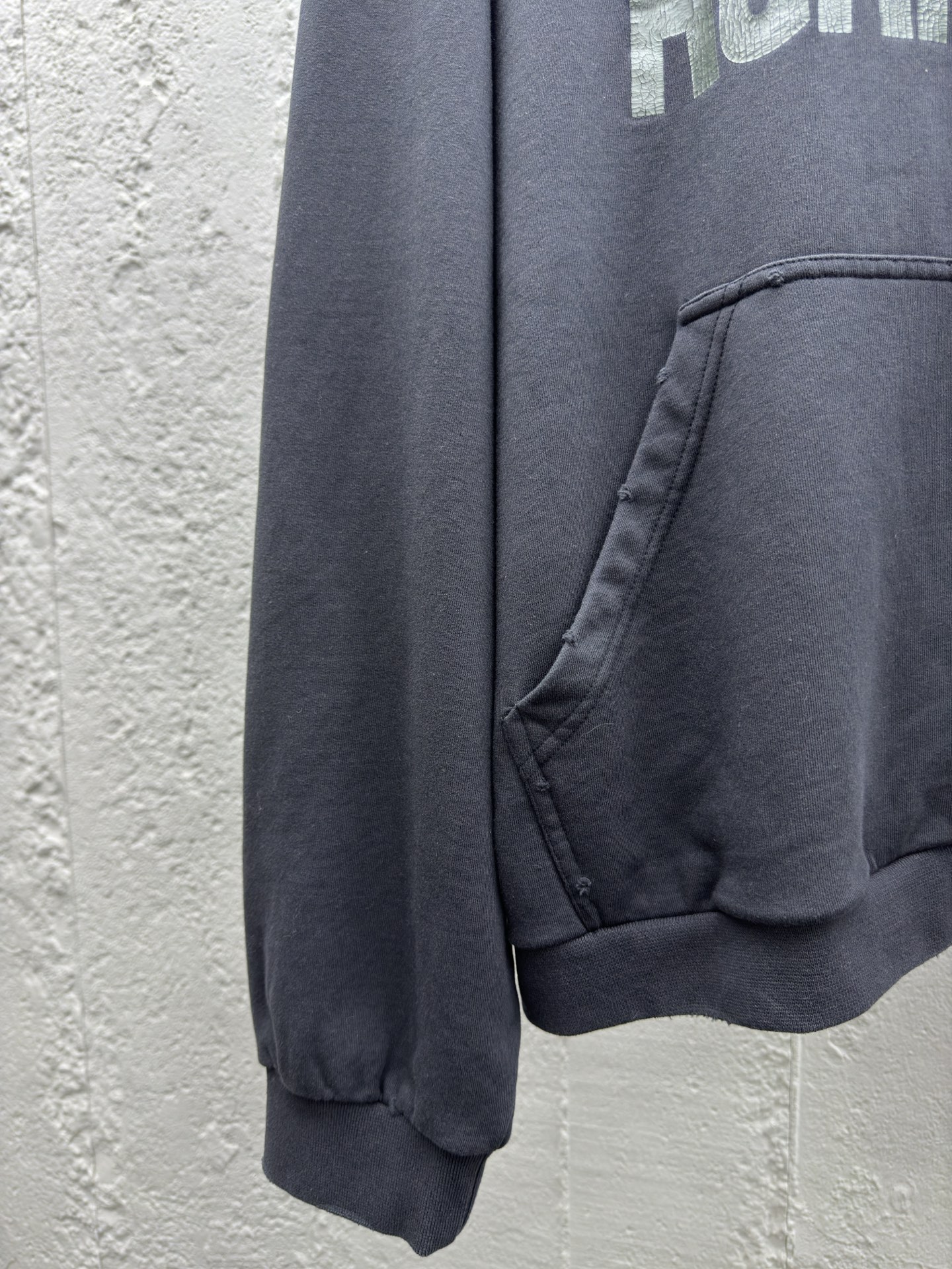 Balenciaga Cracked Letter Logo Hoodie - Bag 6