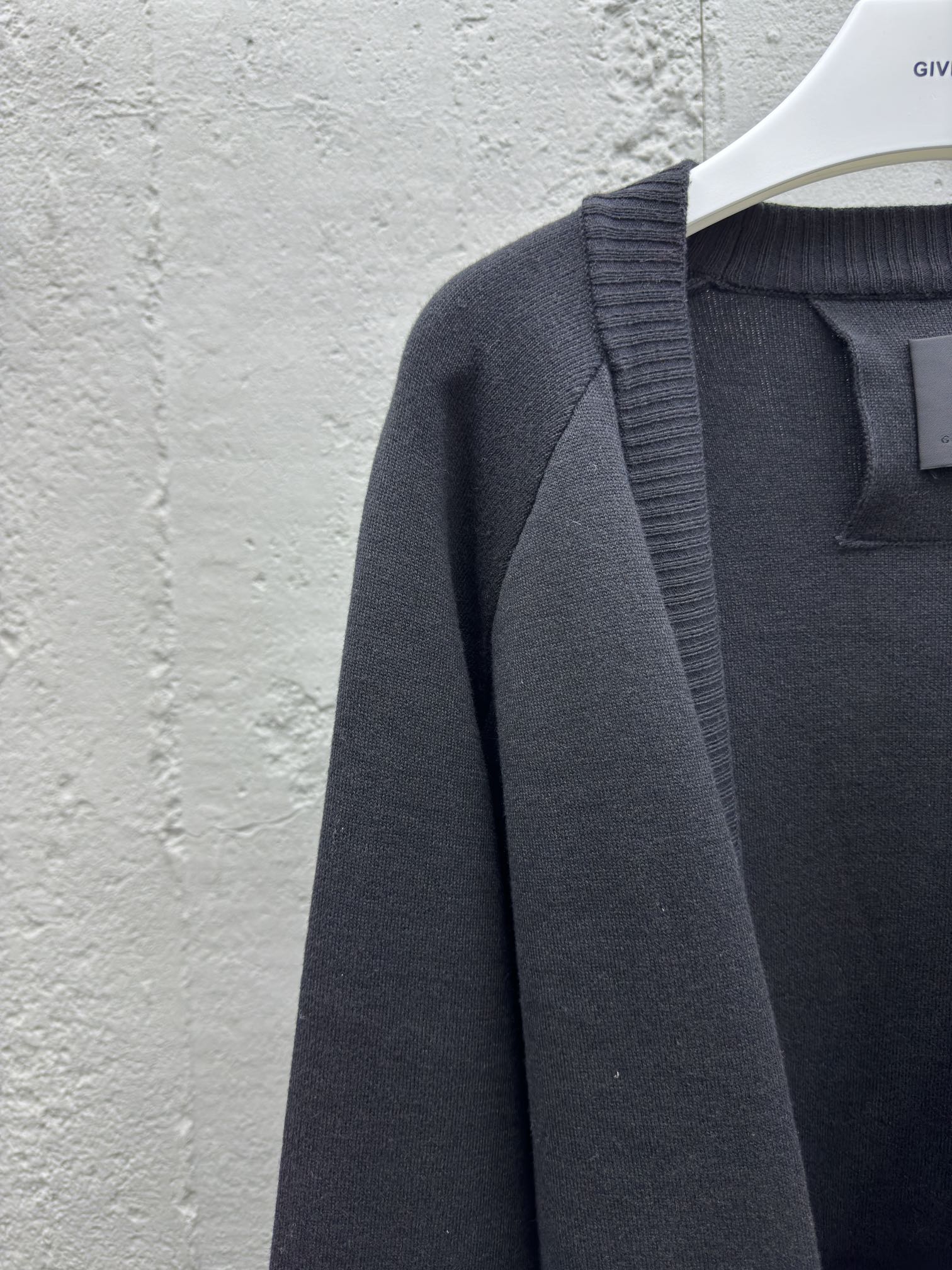 纪梵希 Givenchy 高级成衣风衣外套及大衣服饰 #8071A88E 4