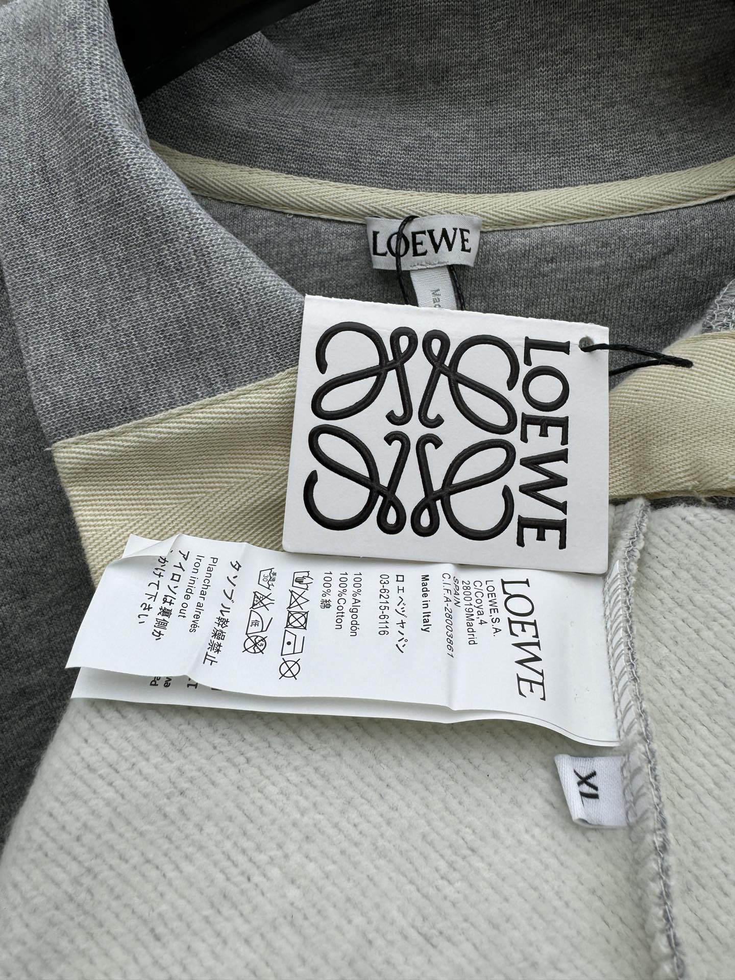 Loewe Haute Couture Haute Couture Ready-to-Wear Clothing Dress Jacket 9