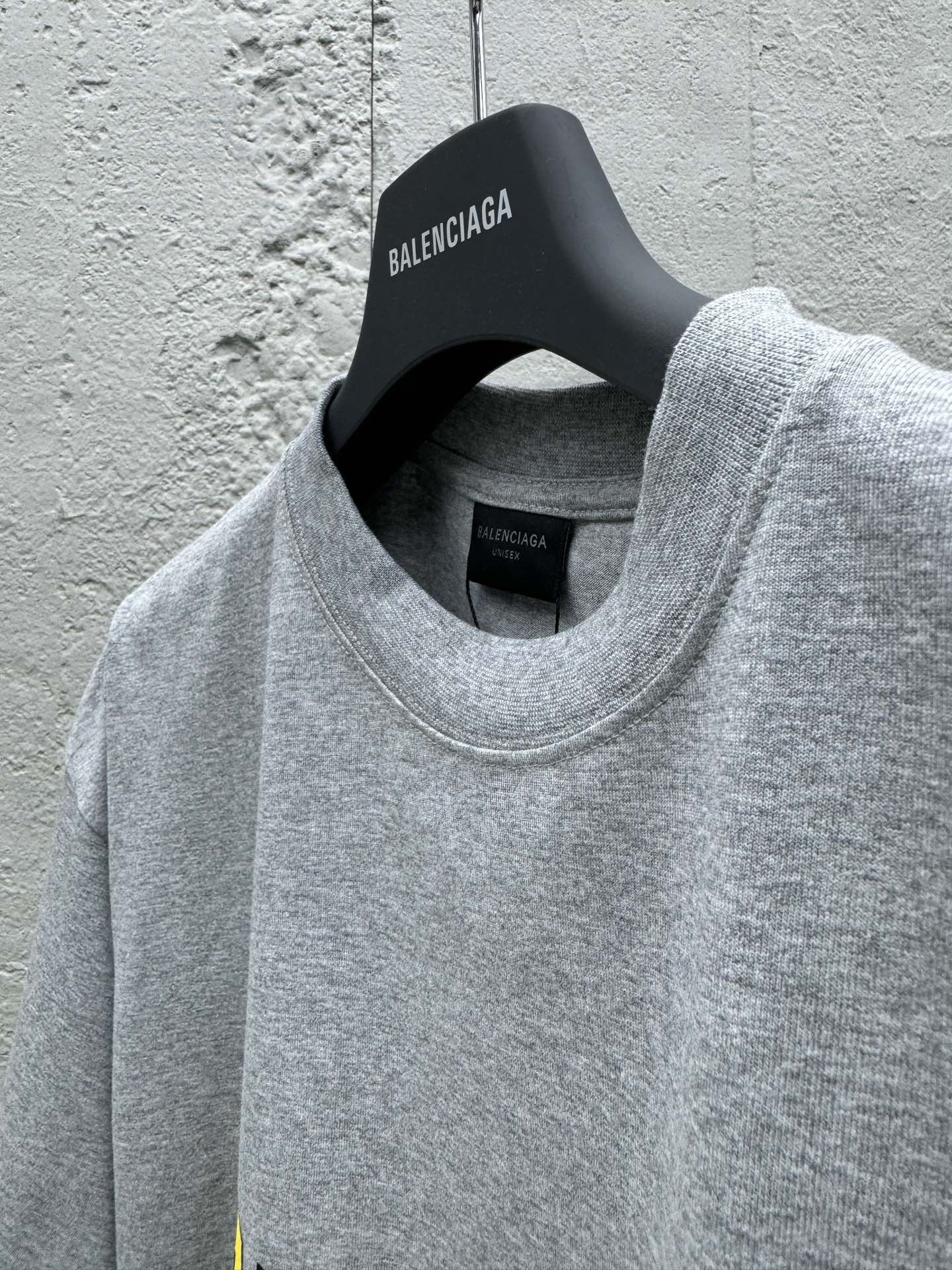 Balenciaga 破裂纹字母短袖 8