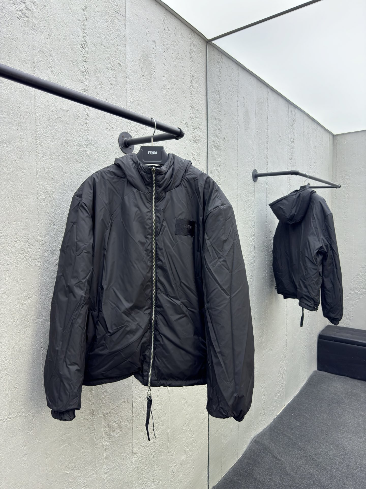 芬迪 Fendi 高级成衣风衣外套及大衣服饰 #196A41CA 3