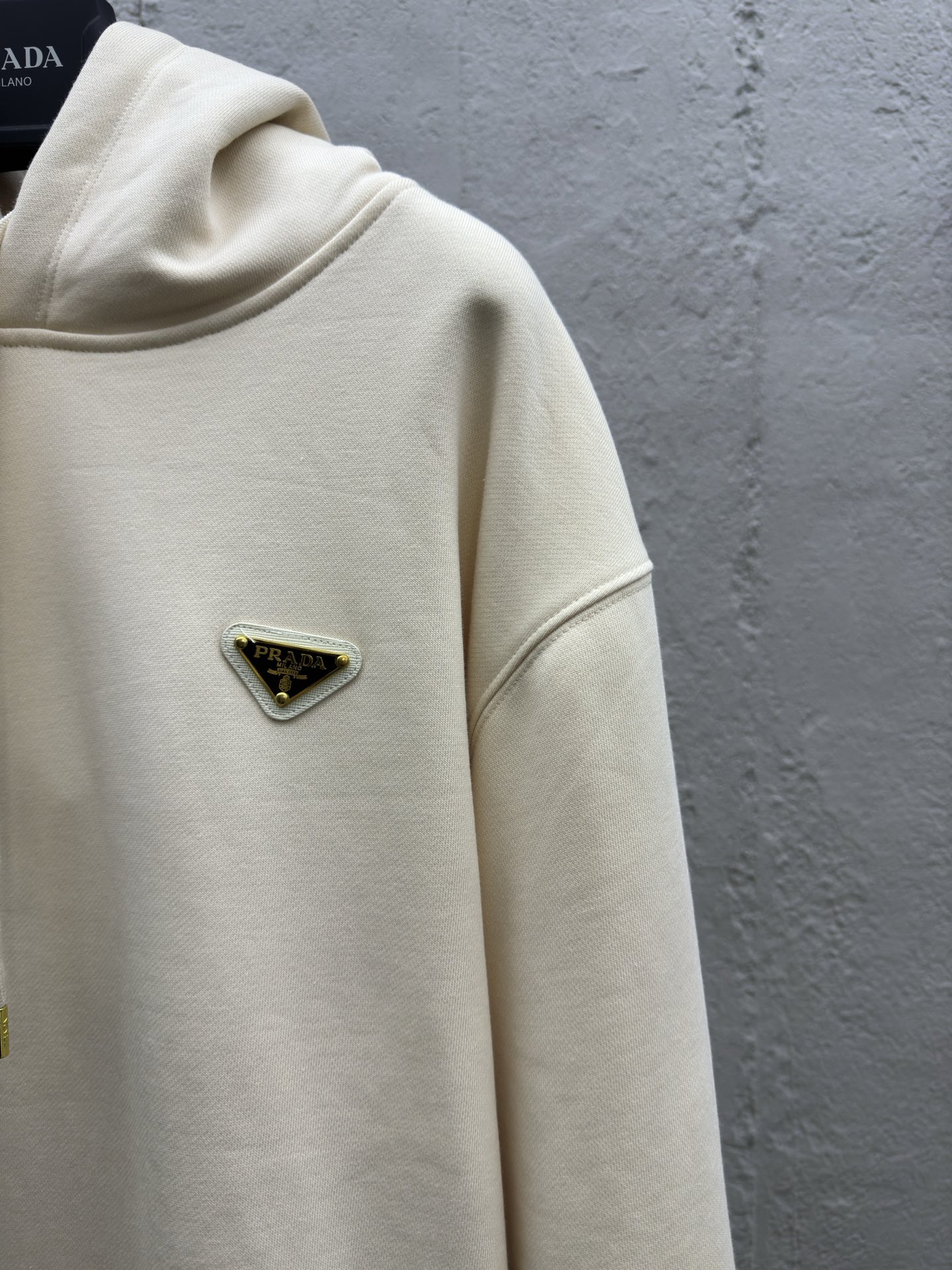普拉达 Prada 高级成衣风衣外套及大衣服饰 #204022C4 5